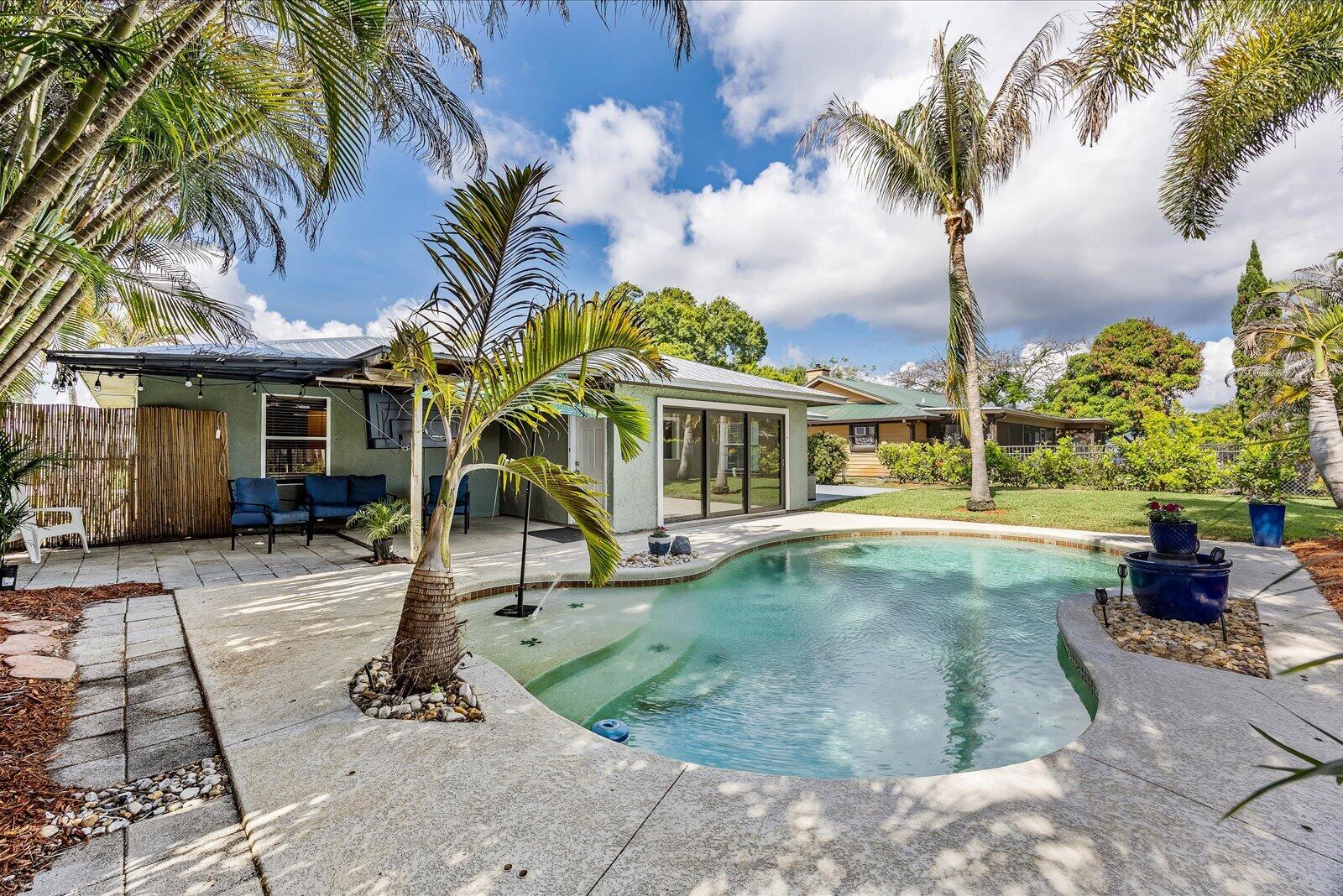 JENSEN PARK ESTATES - Residential Lease