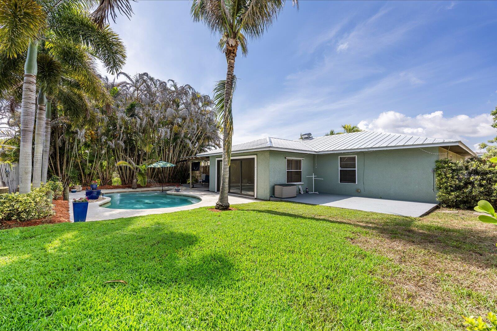 JENSEN PARK ESTATES - Residential Lease