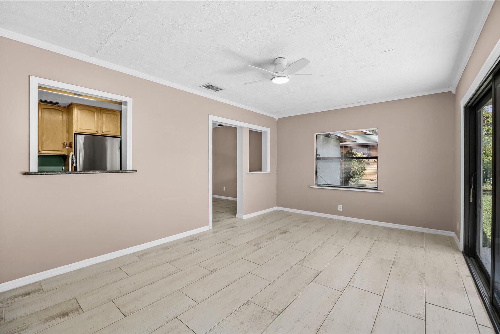 JENSEN PARK ESTATES - Residential Lease