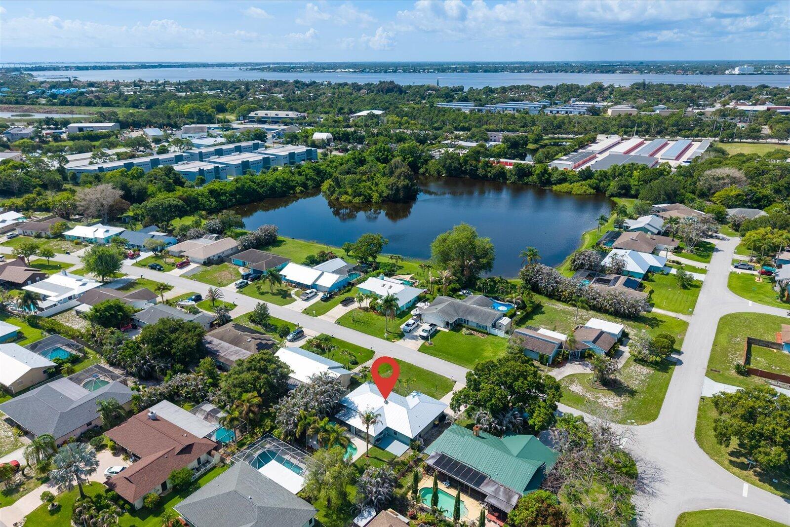 JENSEN PARK ESTATES - Residential Lease