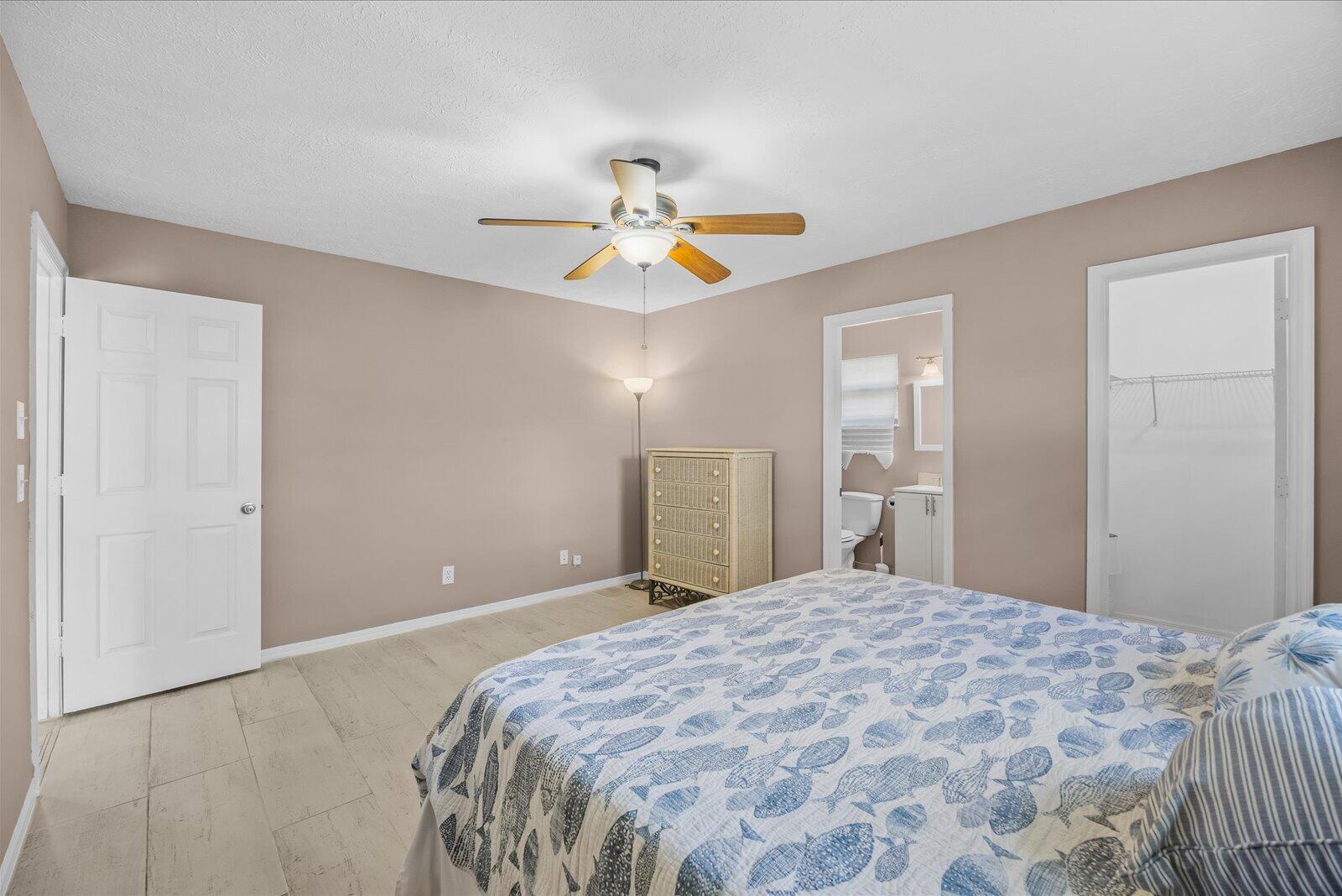 JENSEN PARK ESTATES - Residential Lease