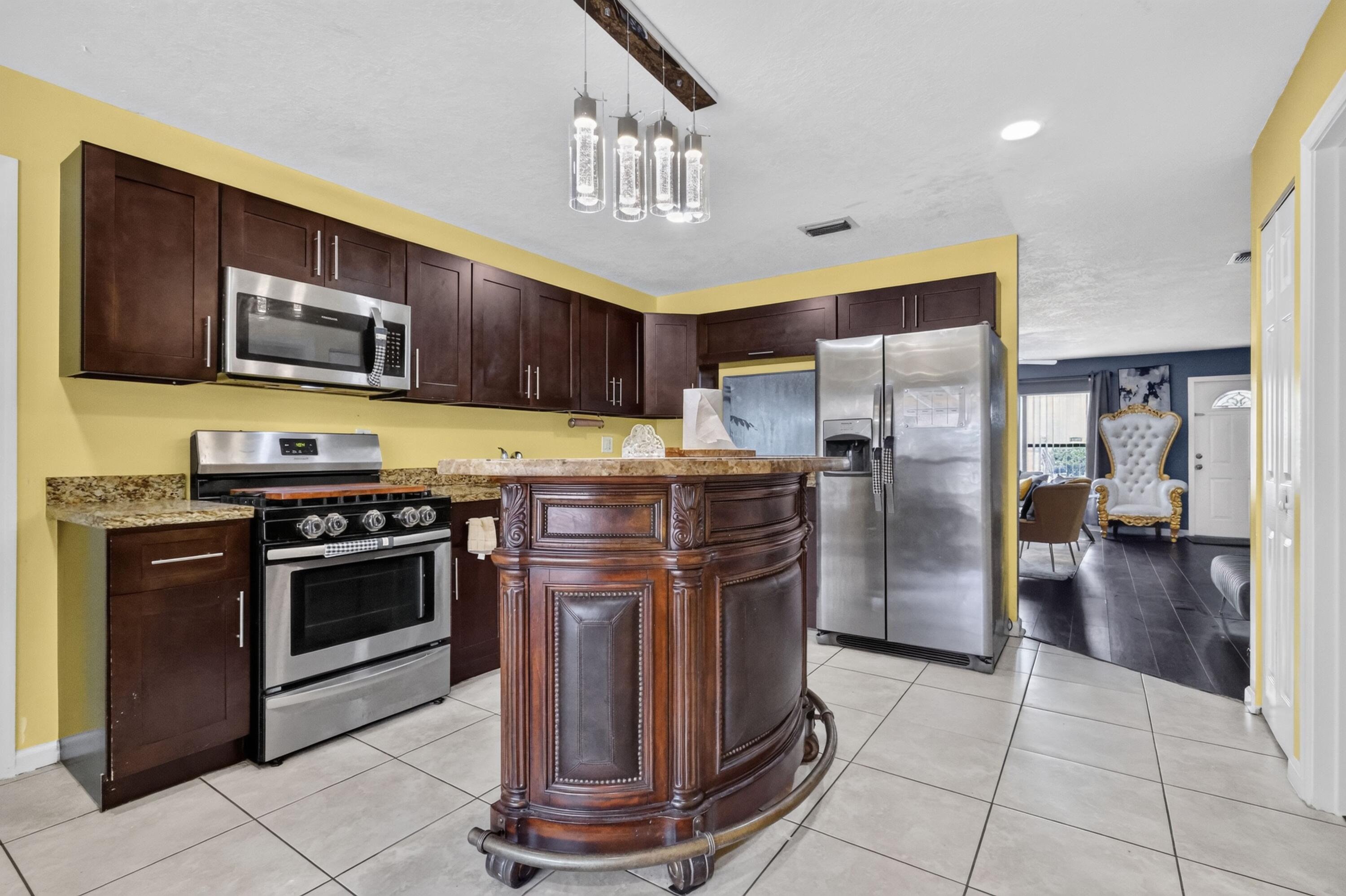 LANTANA HOMES 6 - Residential