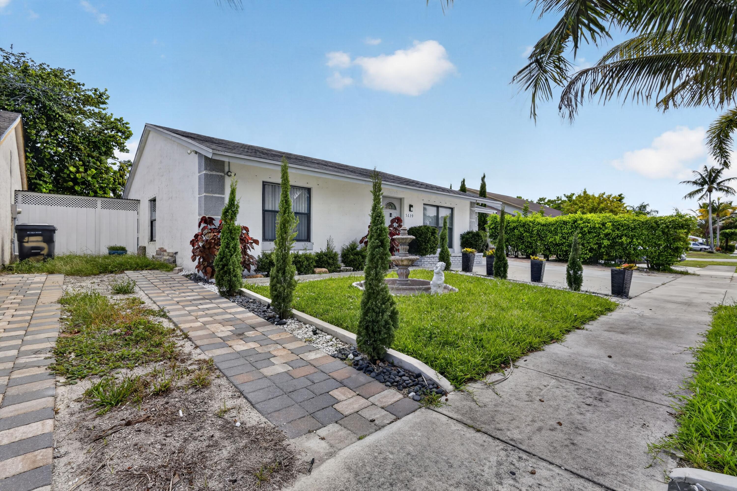LANTANA HOMES 6 - Residential