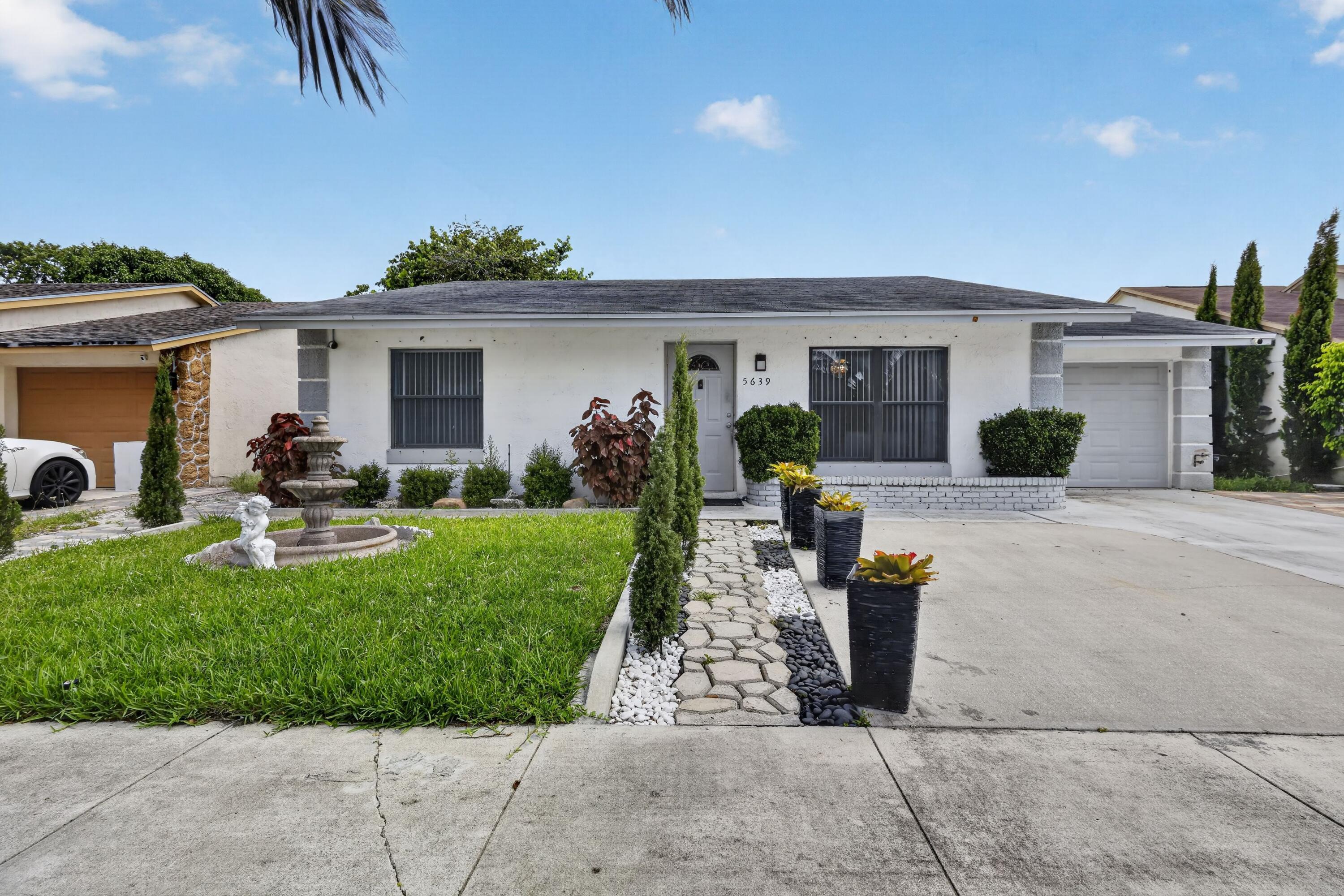 LANTANA HOMES 6 - Residential