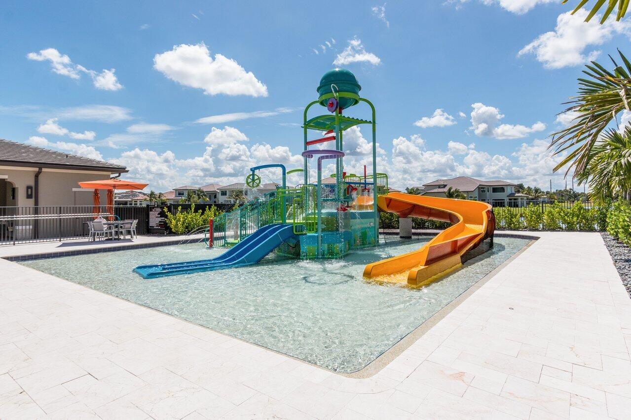 SEVEN BRIDGES - Residential