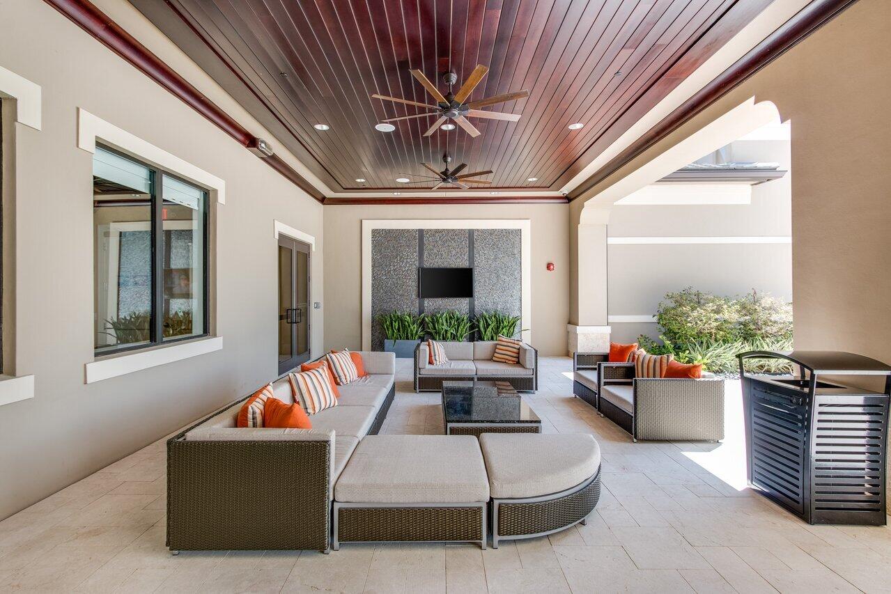 SEVEN BRIDGES - Residential
