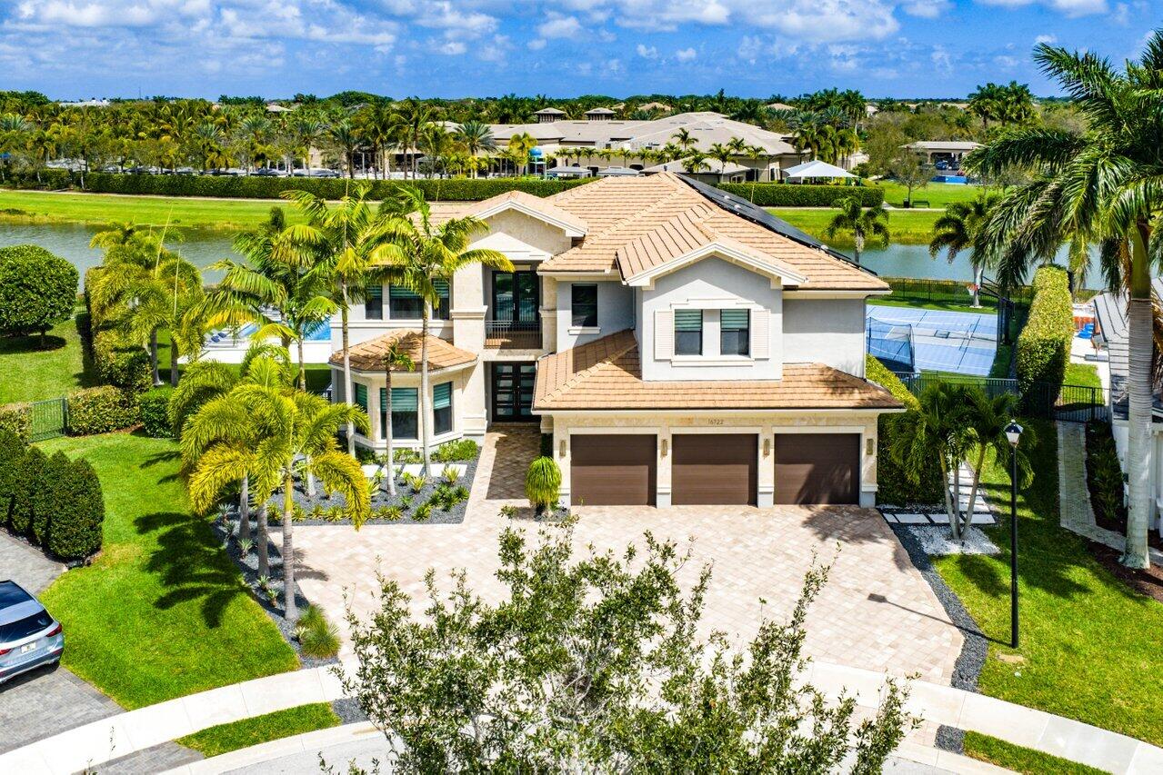 SEVEN BRIDGES - Residential