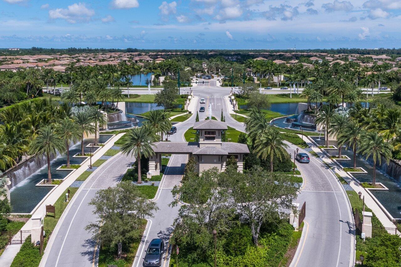 SEVEN BRIDGES - Residential
