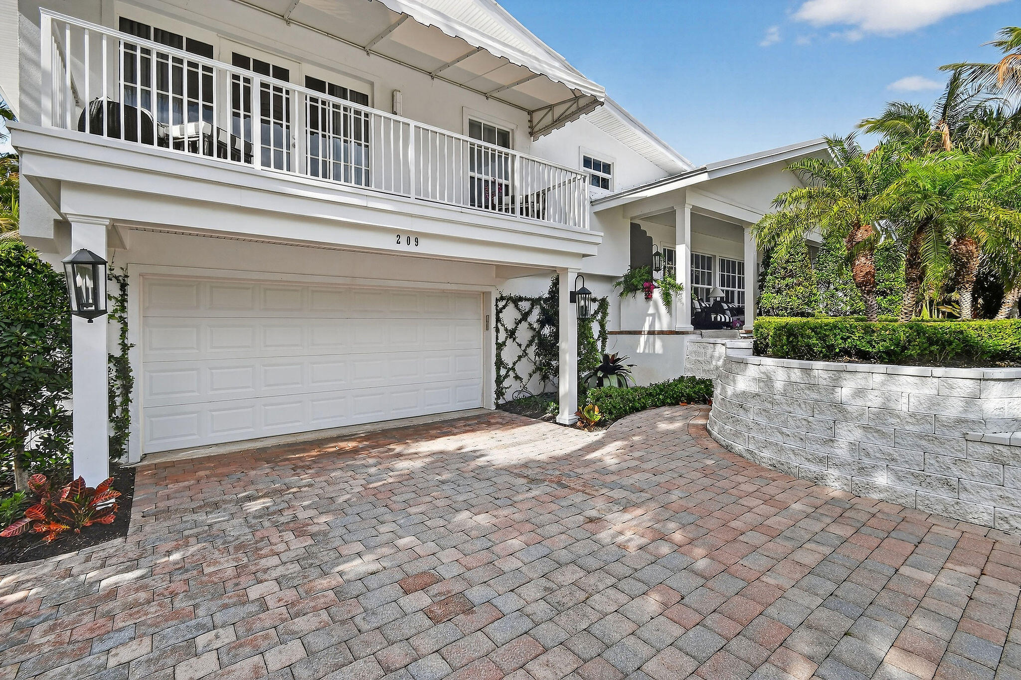 JUPITER INLET BEACH COLONY - Residential