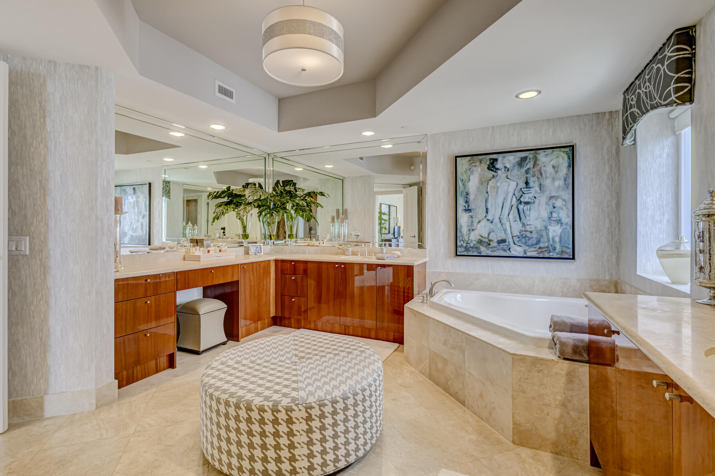 2700 NORTH OCEAN CONDO - Residential