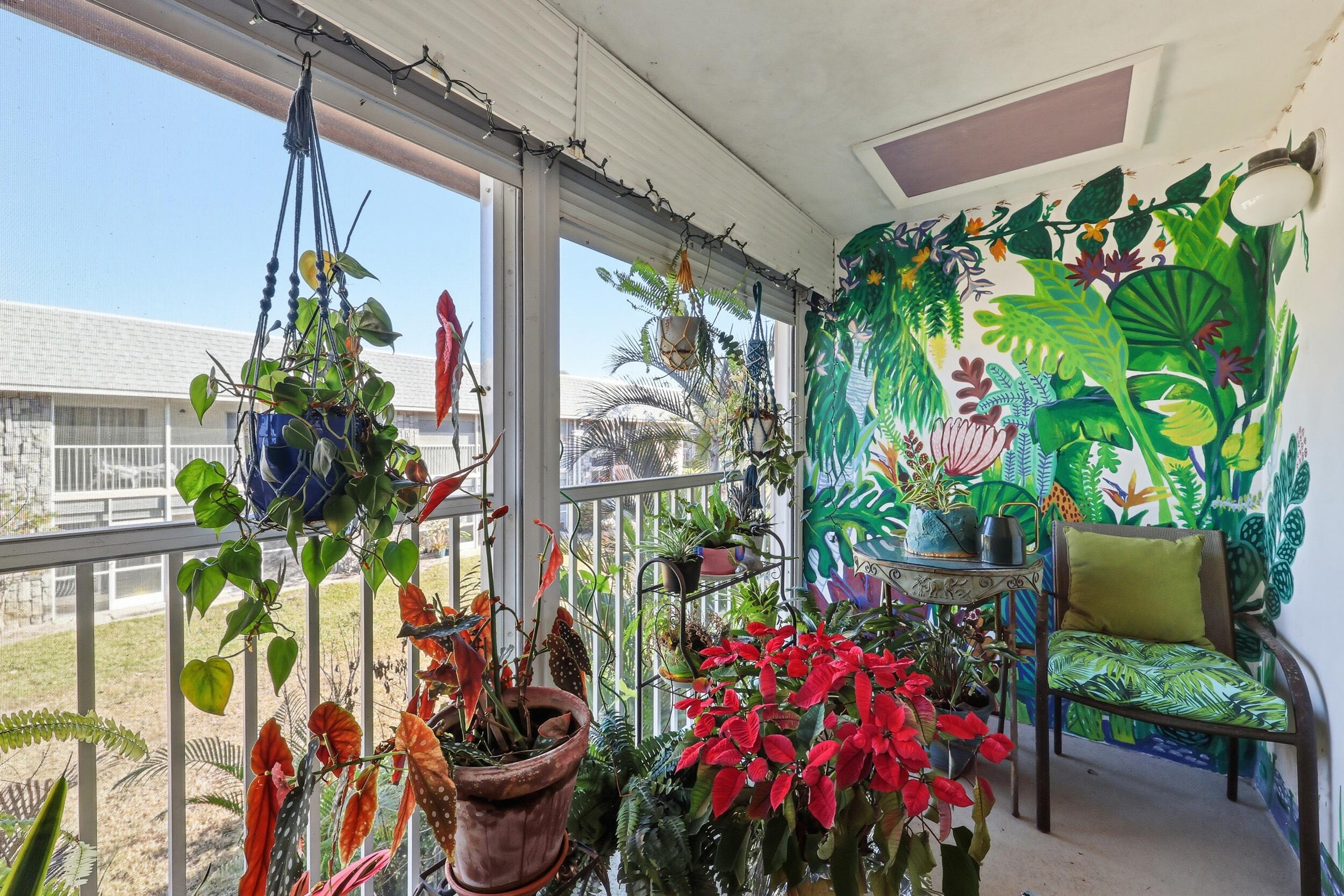 LITTLE CLUB CONDO - Residential