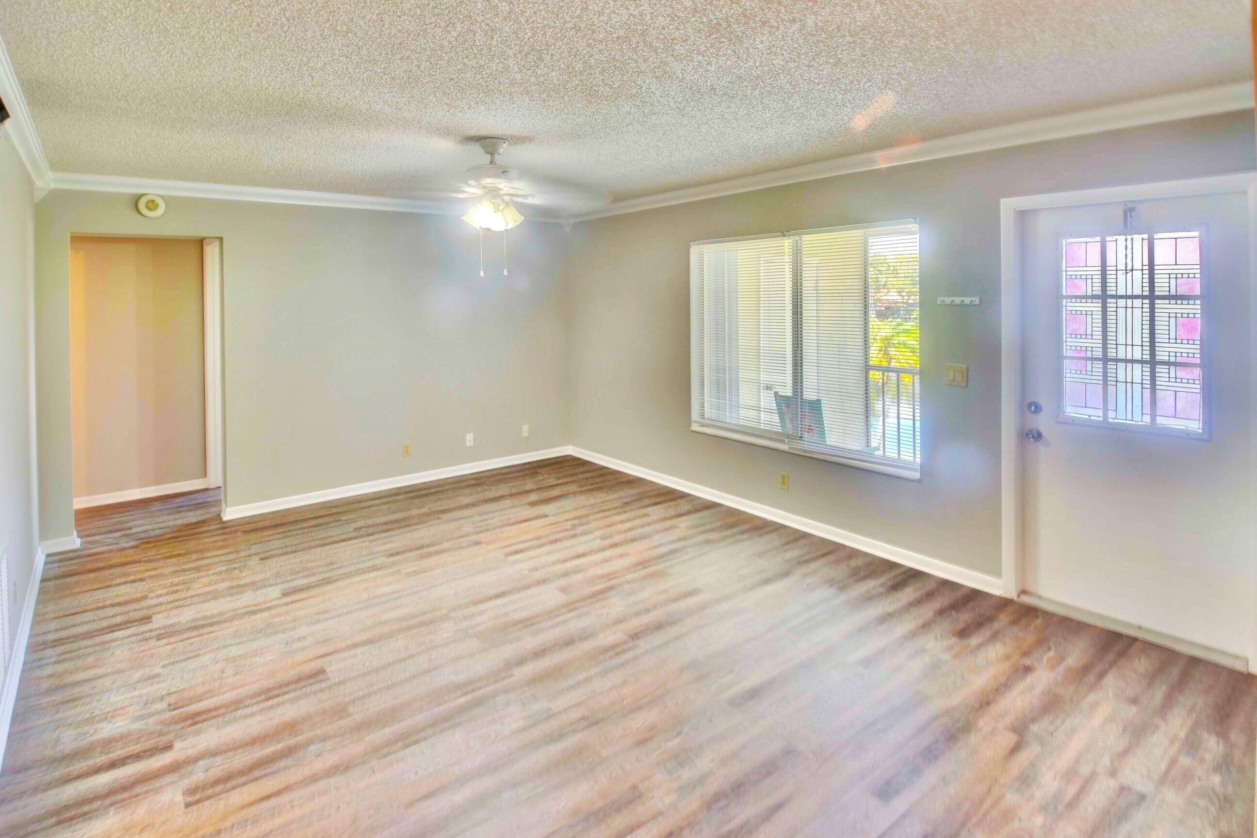 PINE RIDGE AT HAVERHILL CONDO - Residential