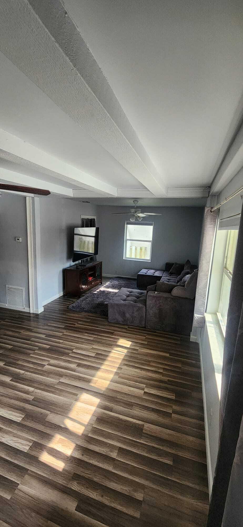 BOWERS PARK - Residential
