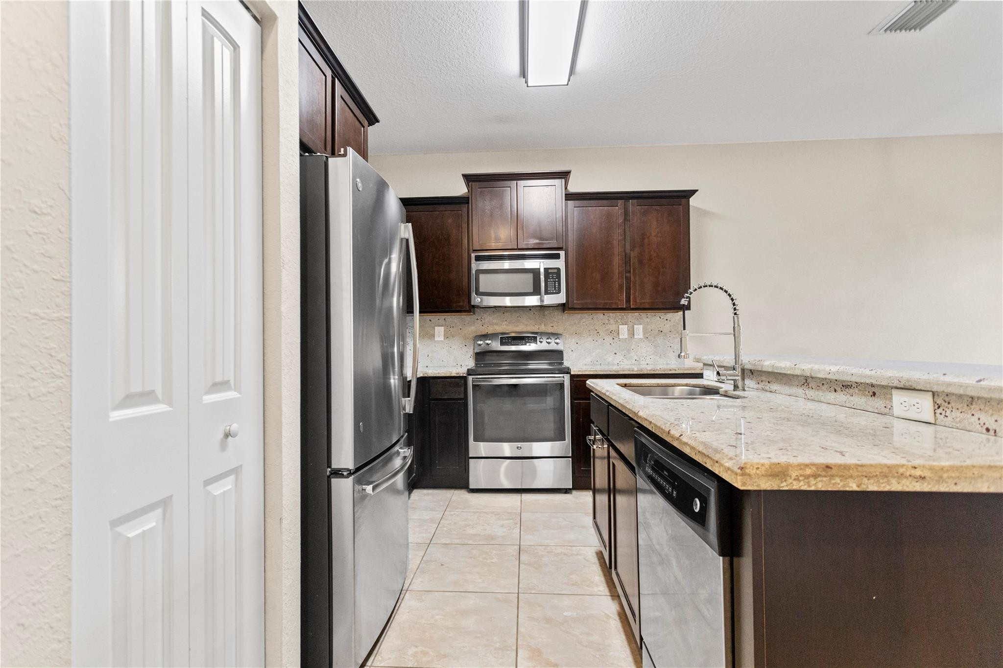 CYPRESS GROVE - Residential