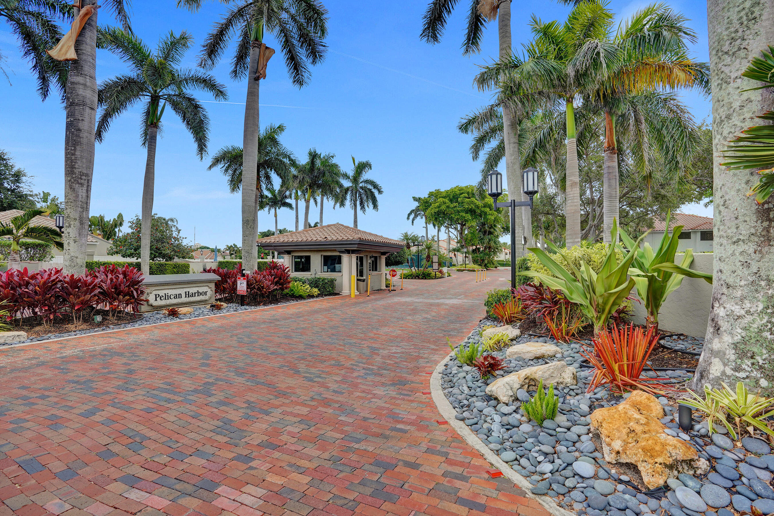 PELICAN HARBOR PH 3 - Residential
