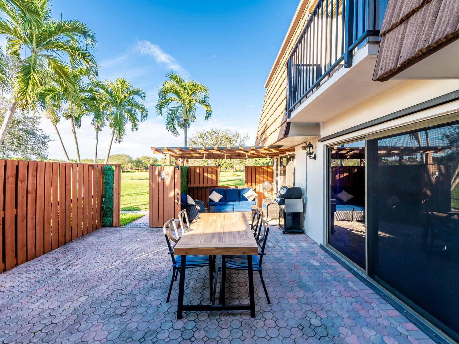 Pine Island Ridge - Residential