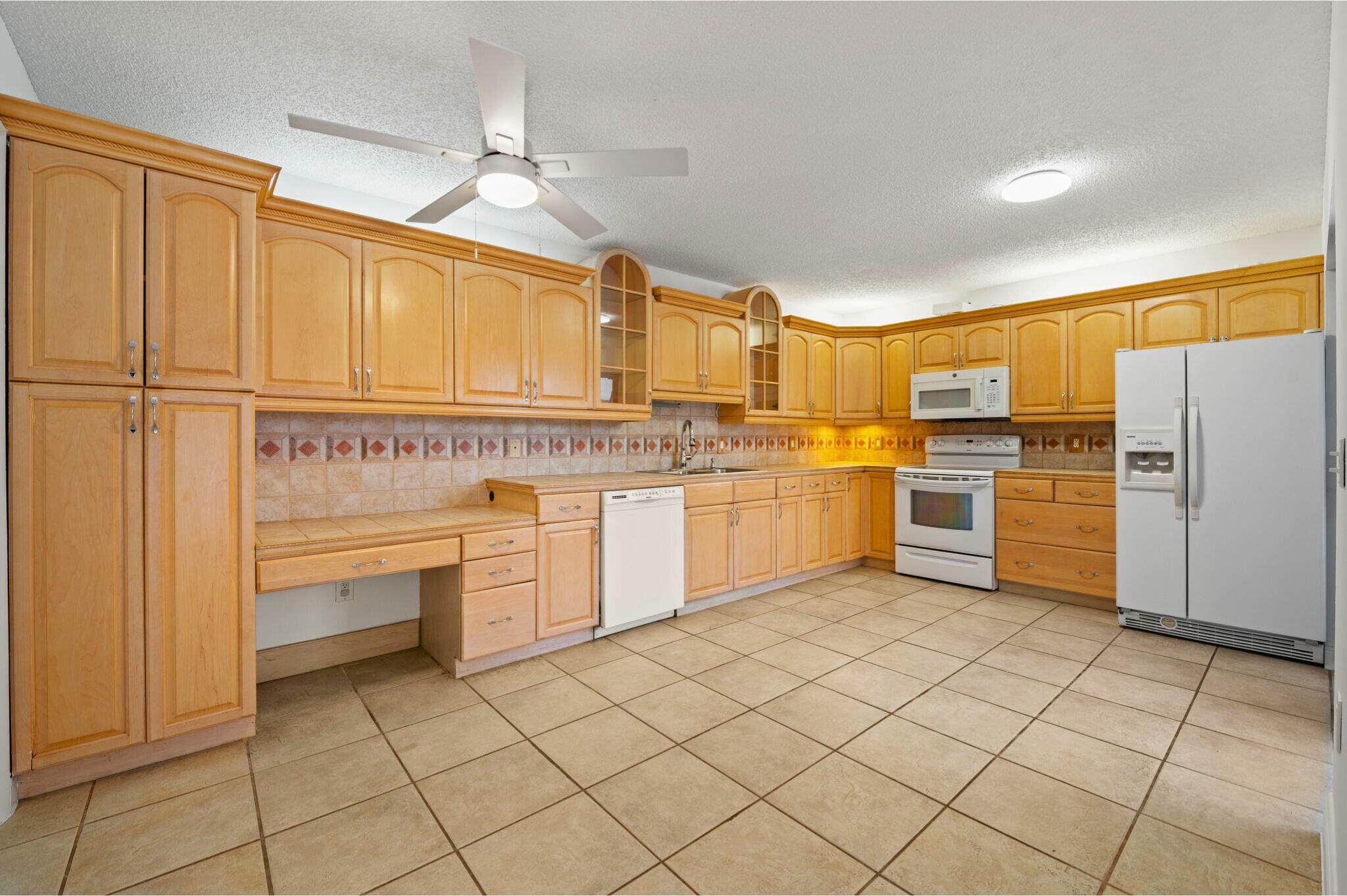 Pine Island Ridge - Residential