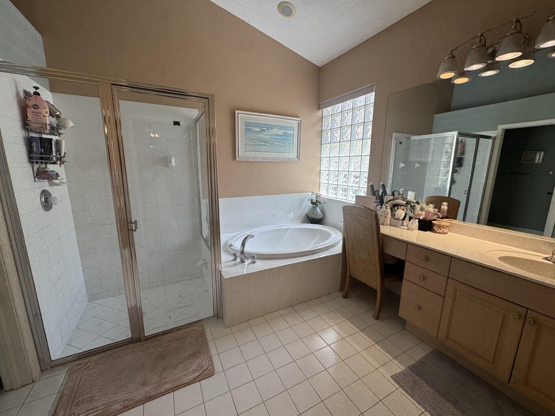 HIGHLAND GLEN - Residential