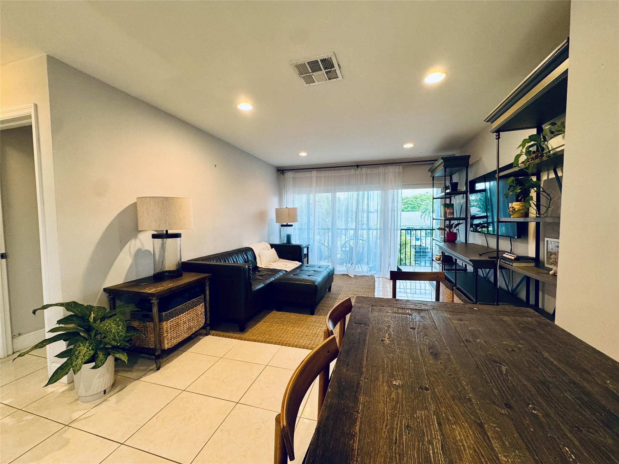 CHATEAU TERESE CONDOMINIUM - Residential
