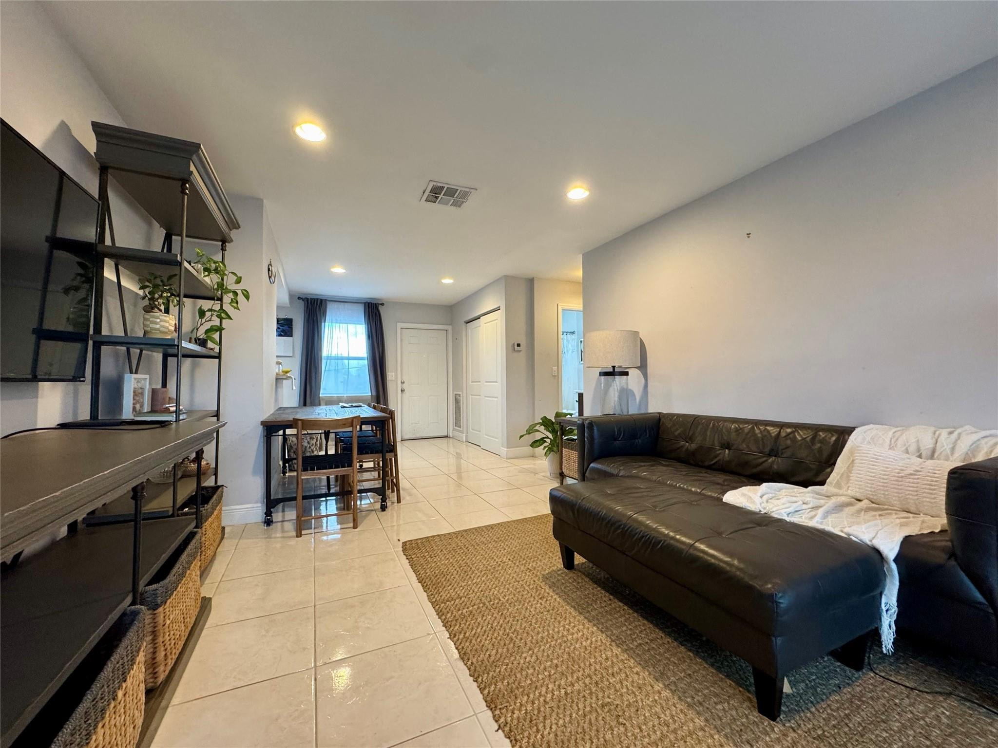 CHATEAU TERESE CONDOMINIUM - Residential