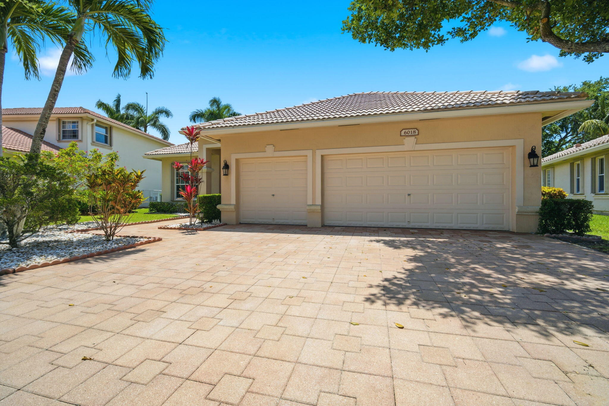 CORAL CREEK REPLAT NO 5 - Residential