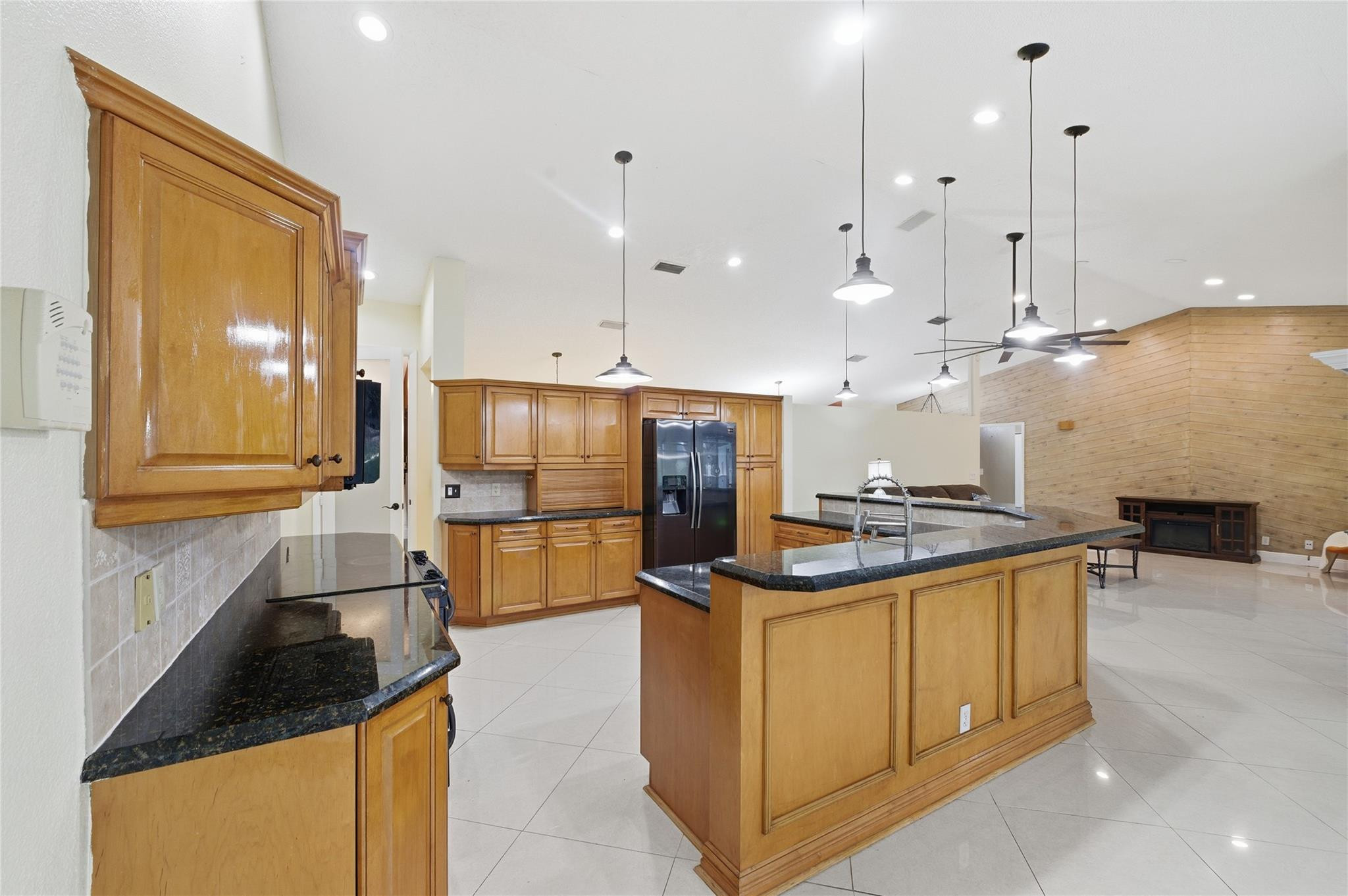 CYPRESS GLEN - Residential