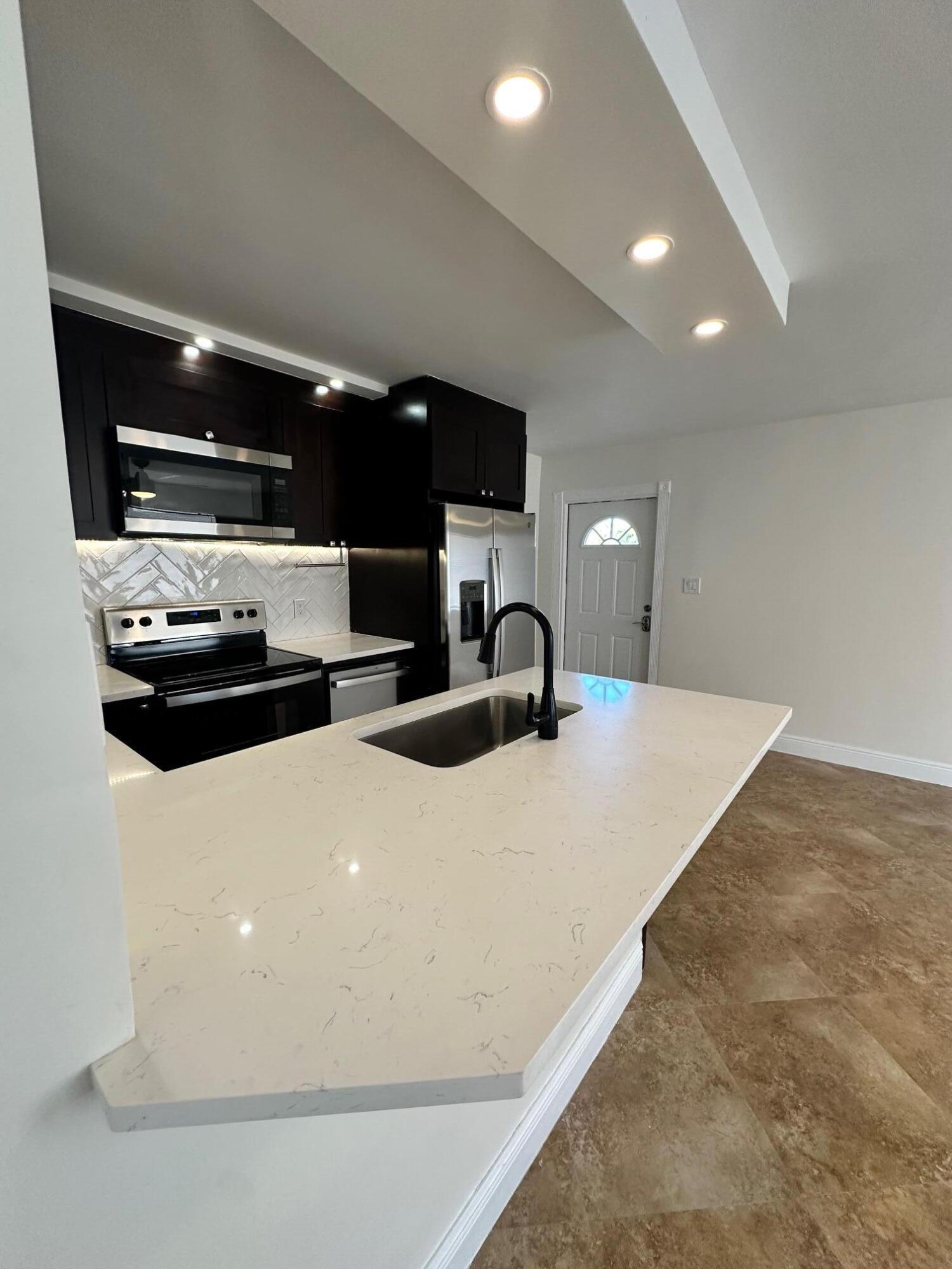 TERRACE CONDOS INC - Residential Lease