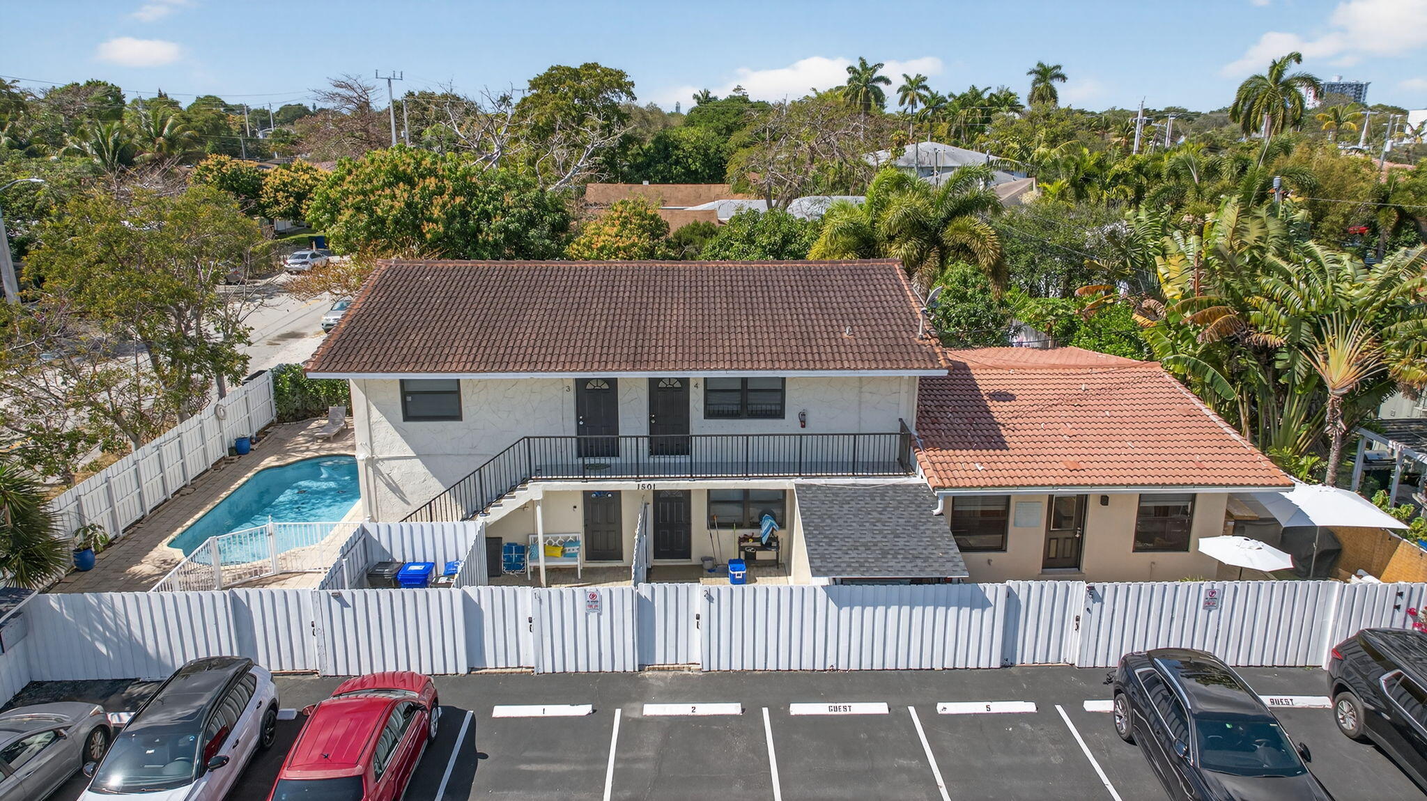 TERRACE CONDOS INC - Residential Lease