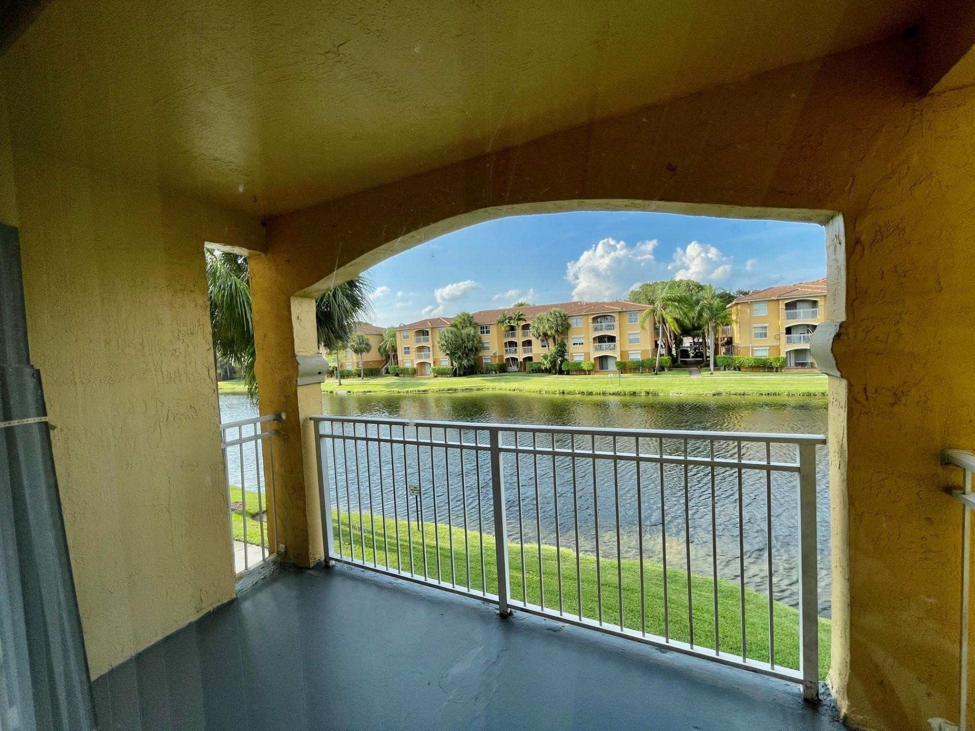 Nice 3/2 condo located in a gated community at heart of Pembroke Pines, close to everything. New A/C unit. Community club has a lot of amenities. Association approval required. Minimum Credits score 650+.