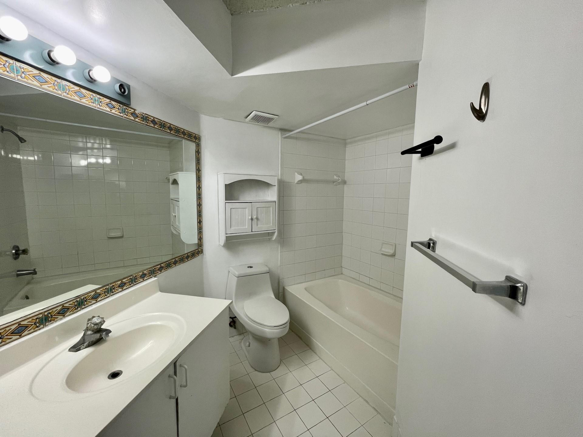 LA VIA CONDO - Residential Lease