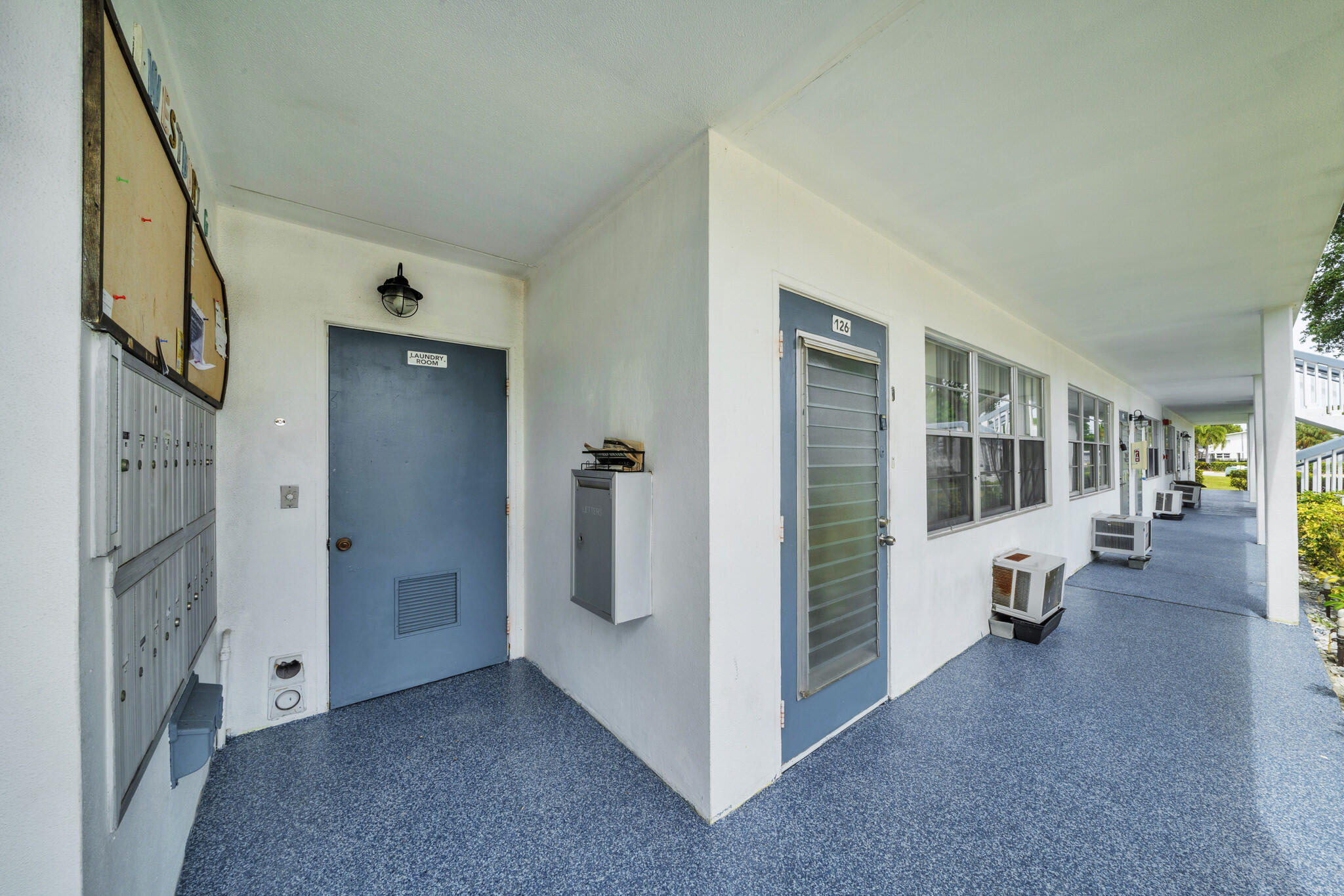 WESTBURY G CONDO - Residential Lease
