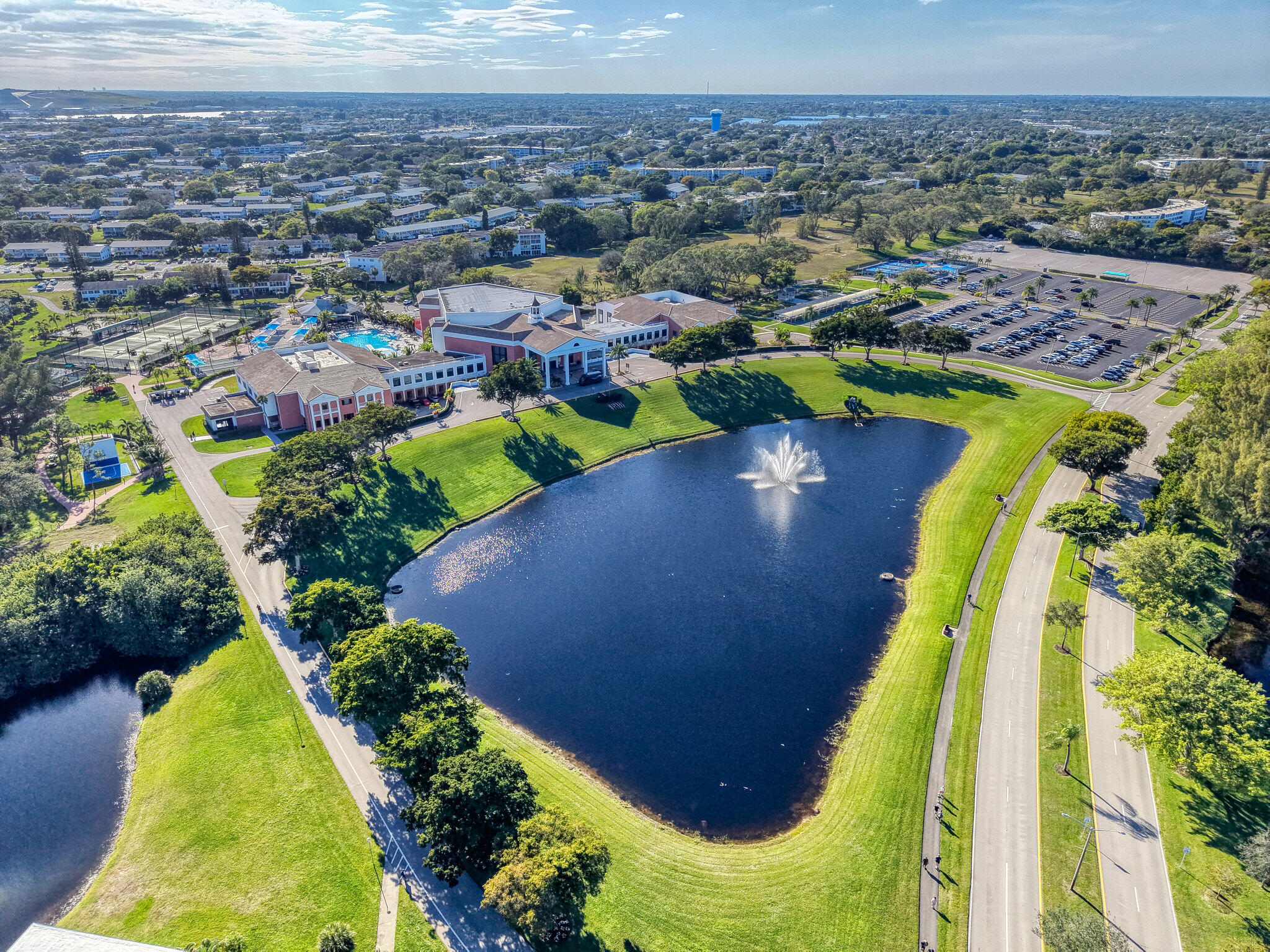 WESTBURY G CONDO - Residential Lease