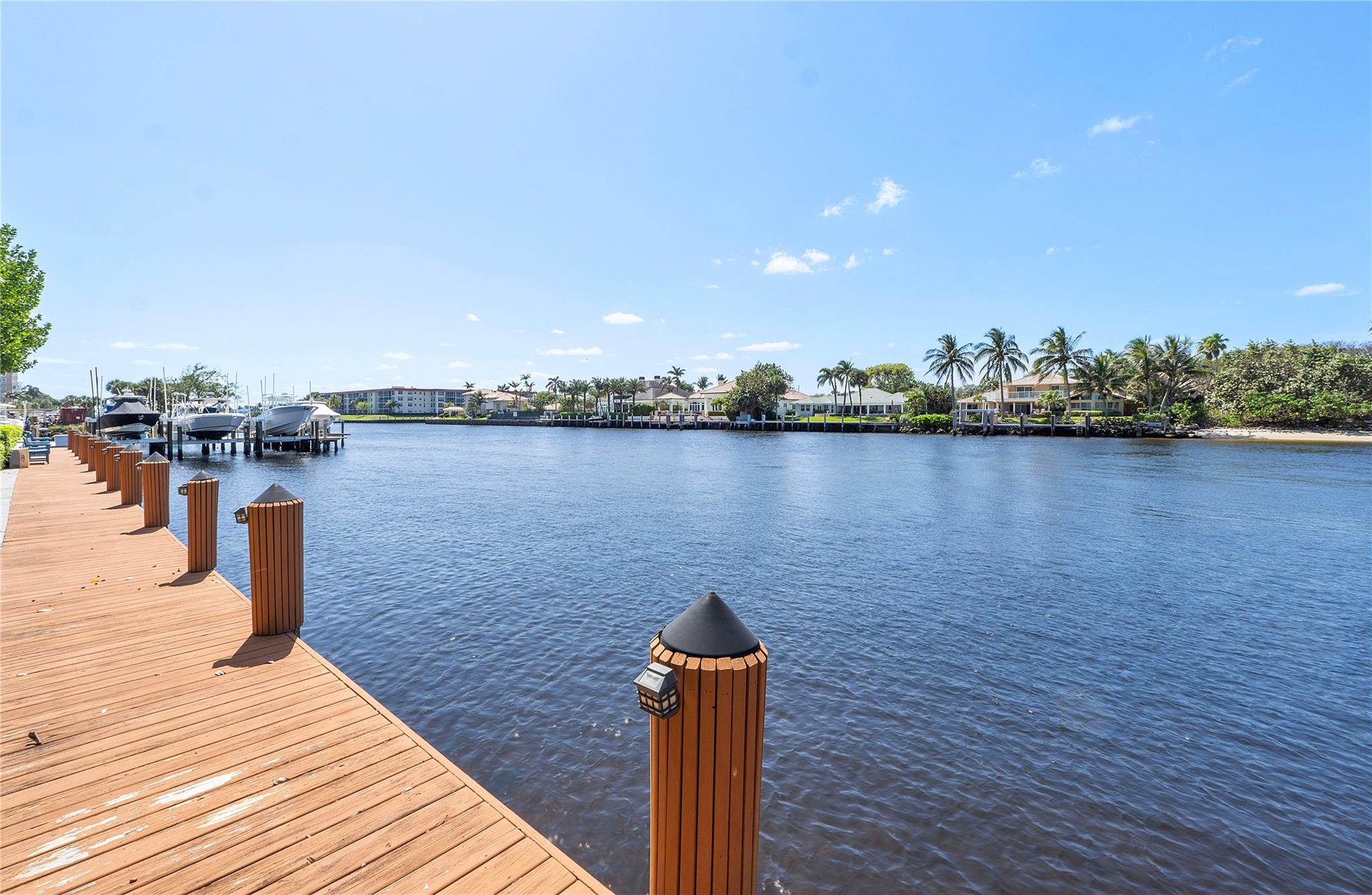 HARBORSIDE 1170 - Residential