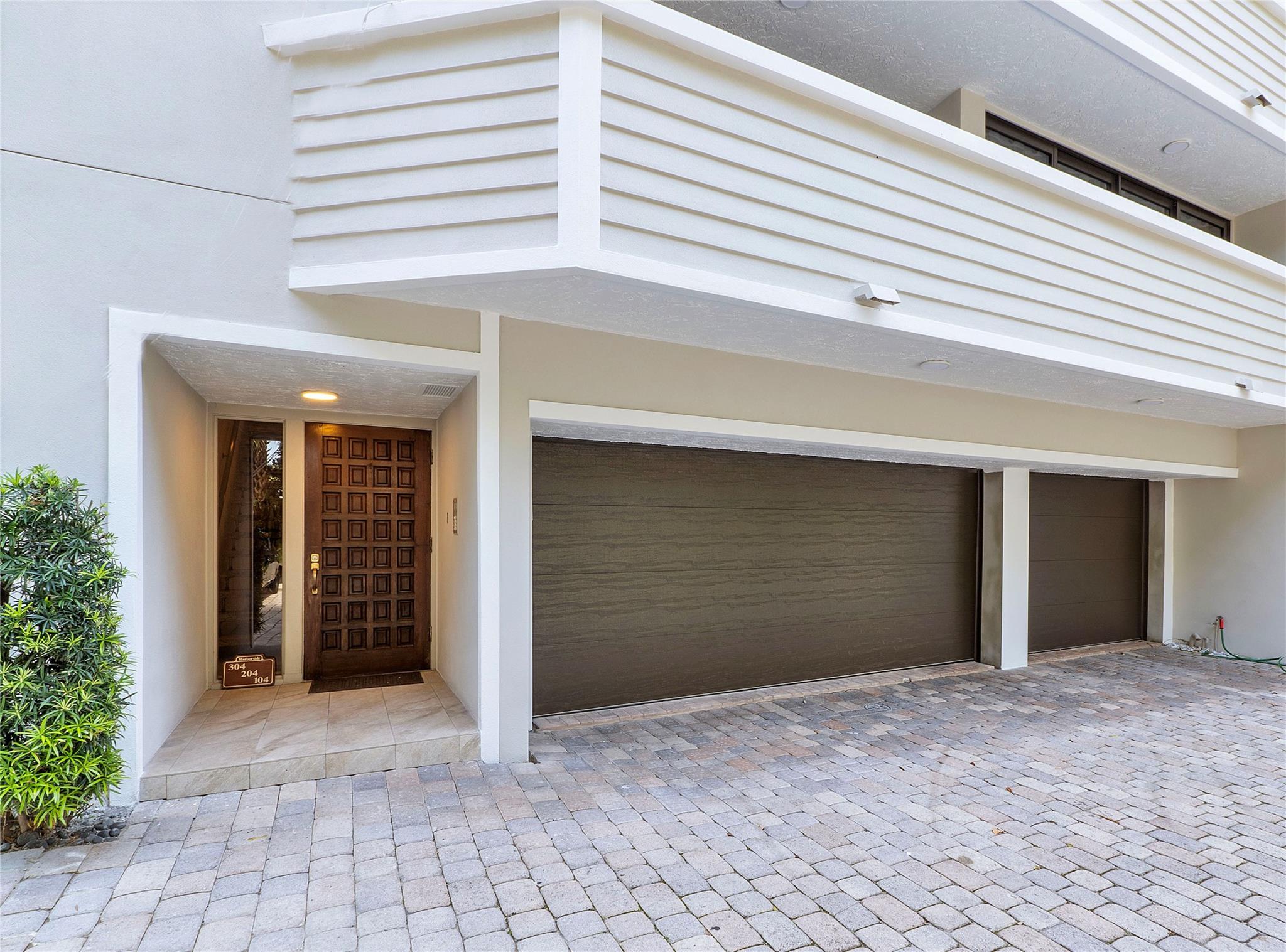 HARBORSIDE 1170 - Residential