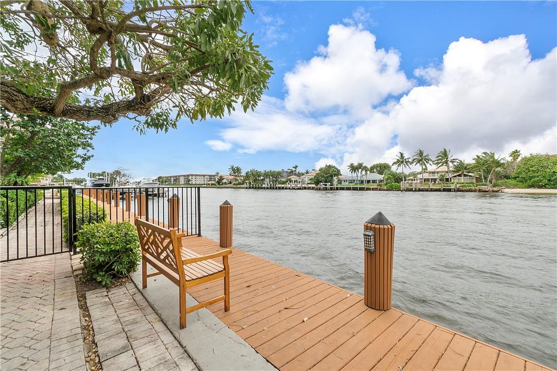 HARBORSIDE 1170 - Residential