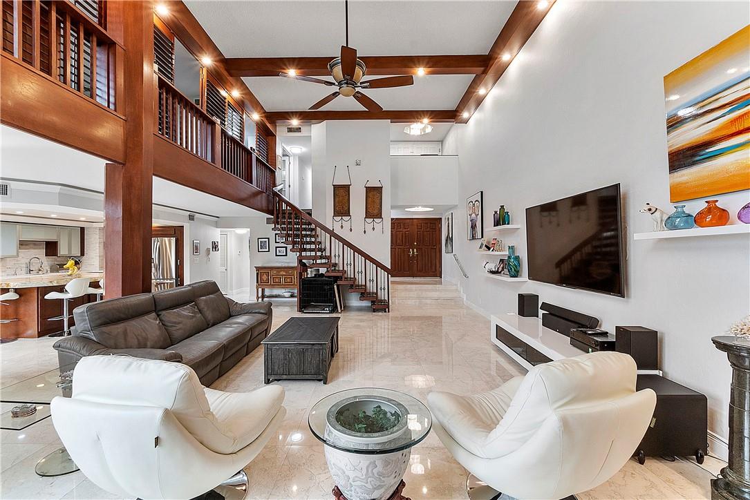HARBORSIDE 1170 - Residential