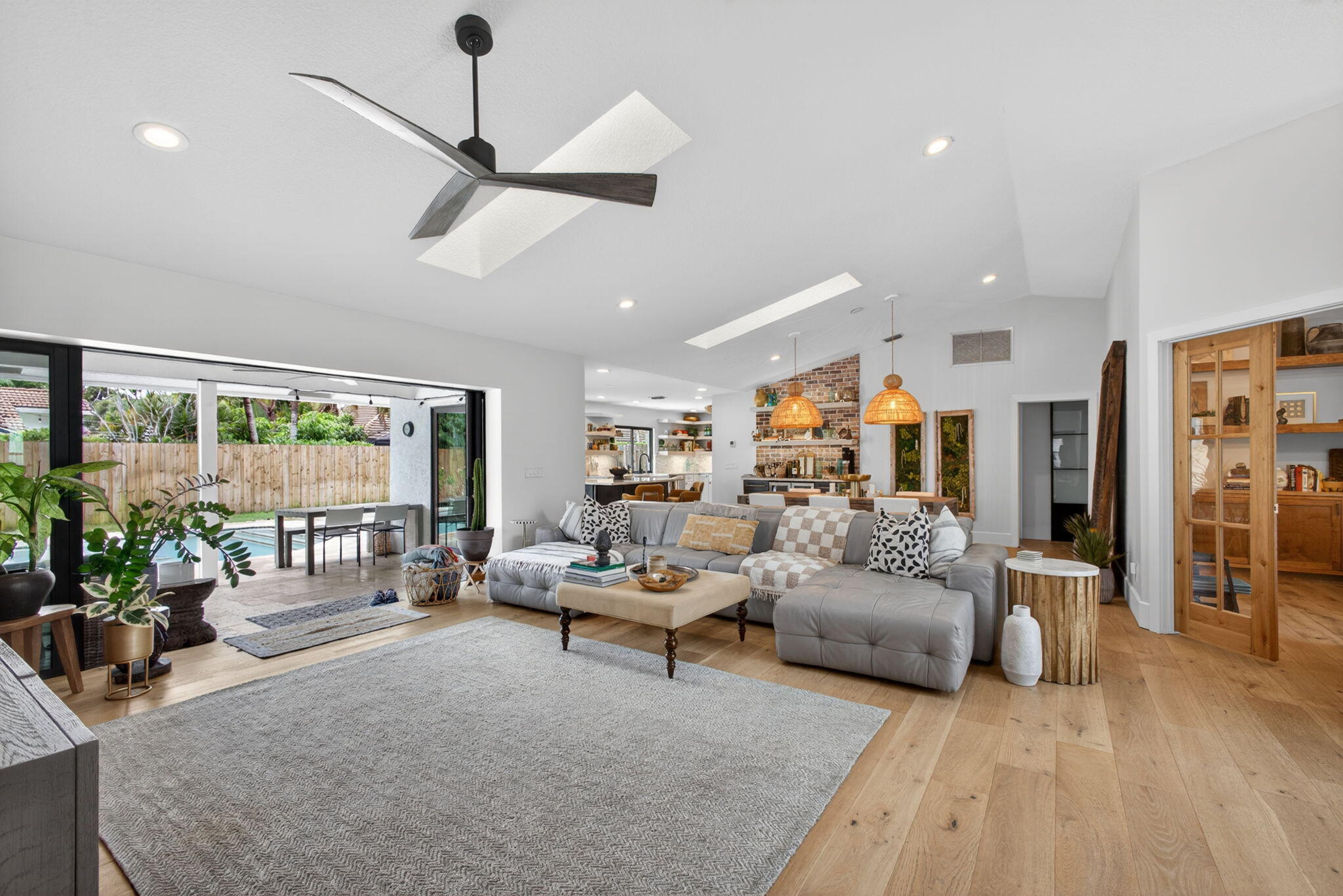 FRENCHMENS LANDING 3 - Residential Lease