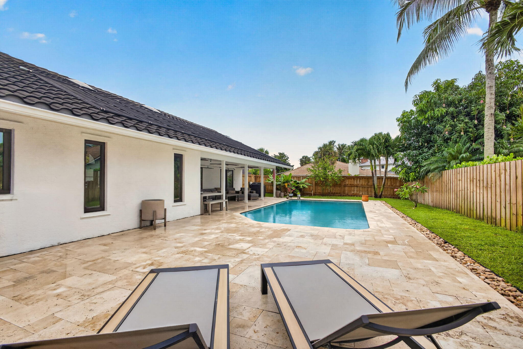 FRENCHMENS LANDING 3 - Residential Lease