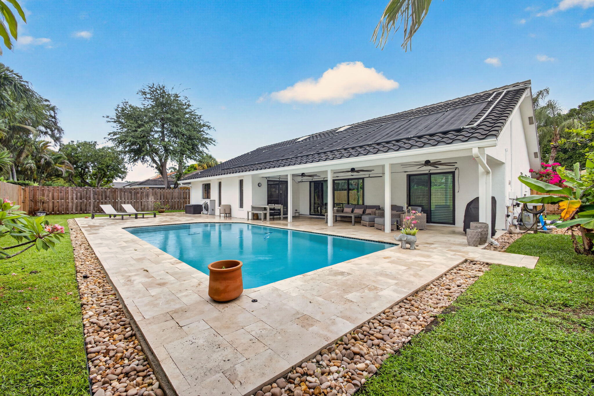FRENCHMENS LANDING 3 - Residential Lease