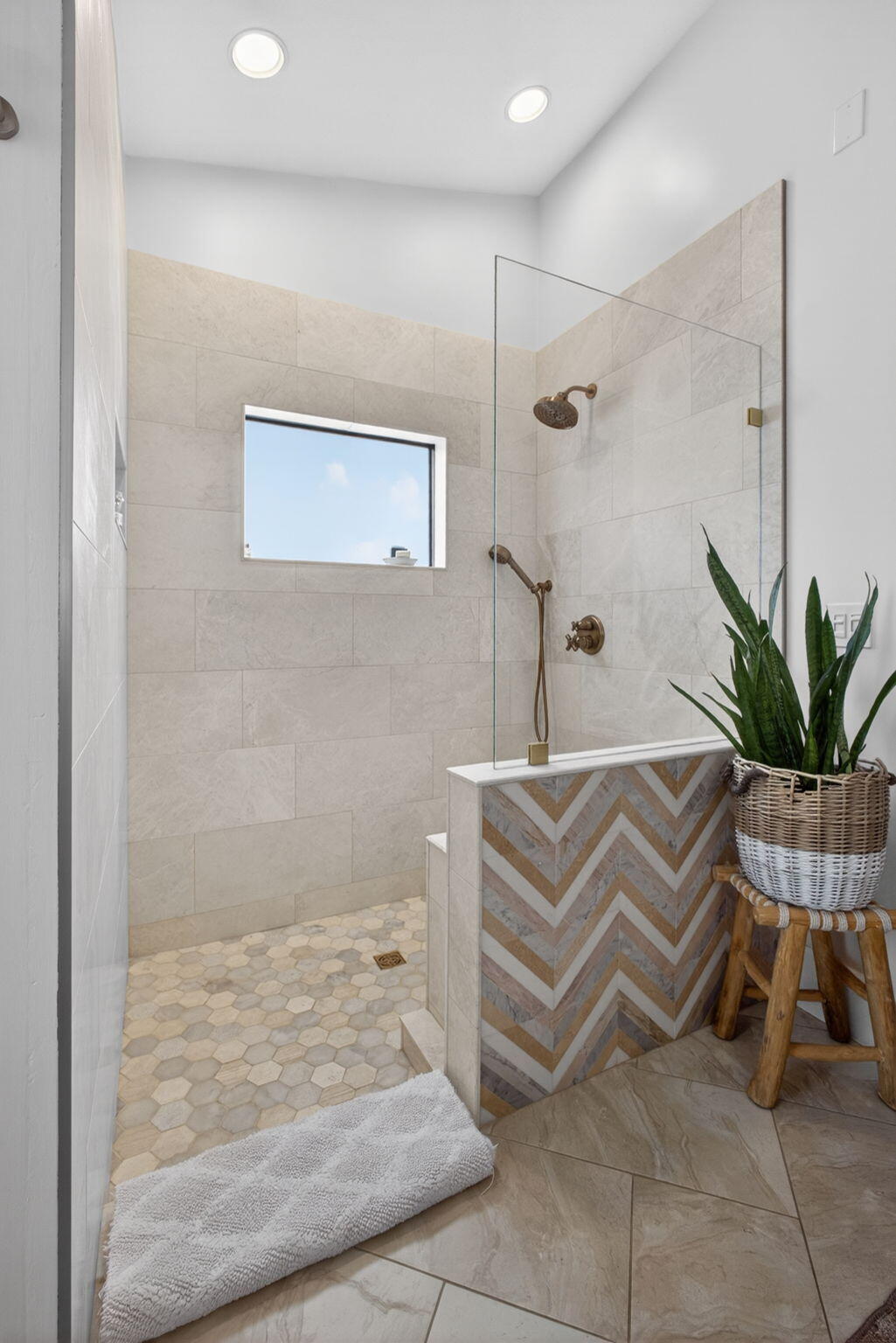 FRENCHMENS LANDING 3 - Residential Lease