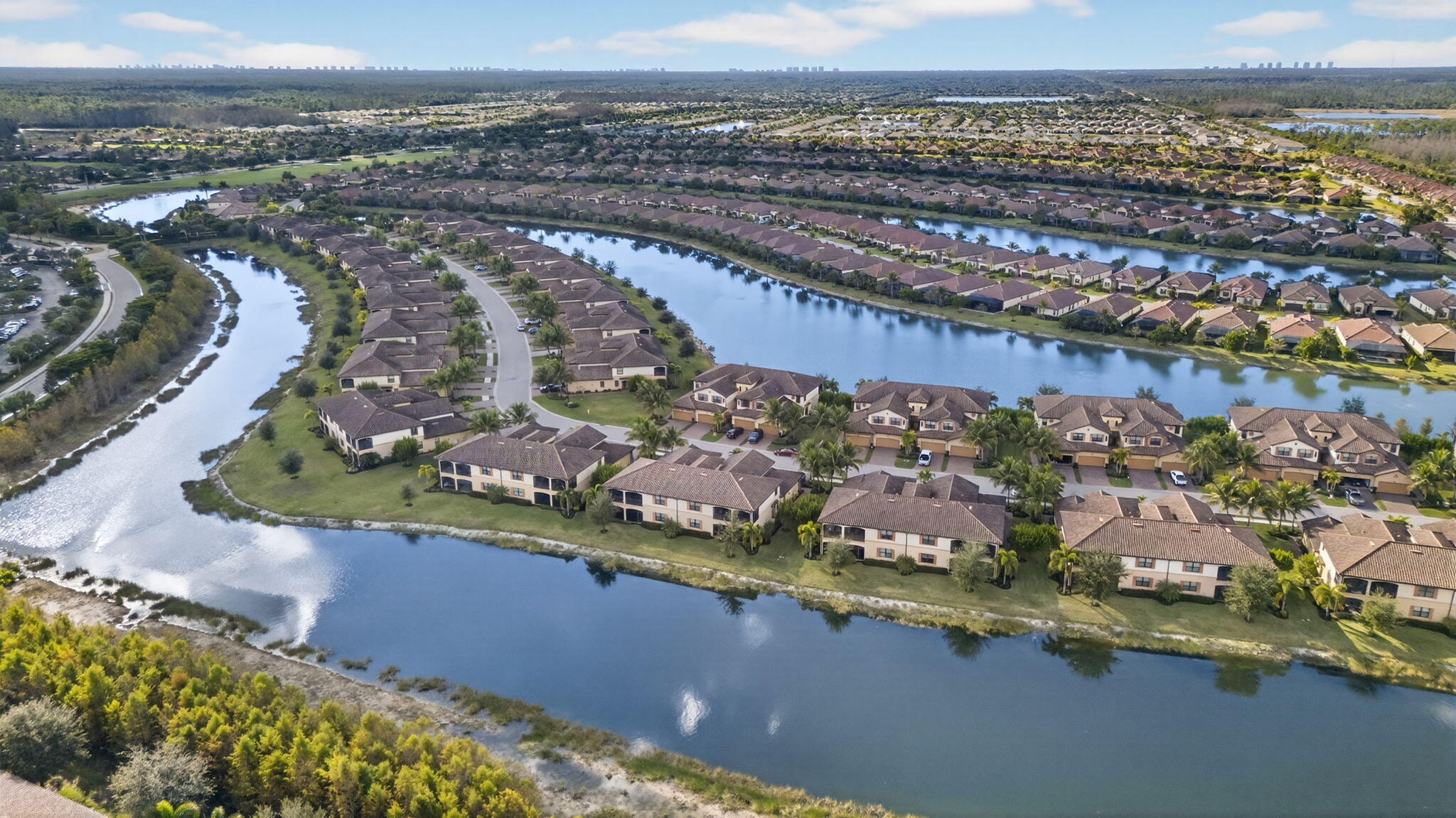 BONITA NATIONAL - Residential