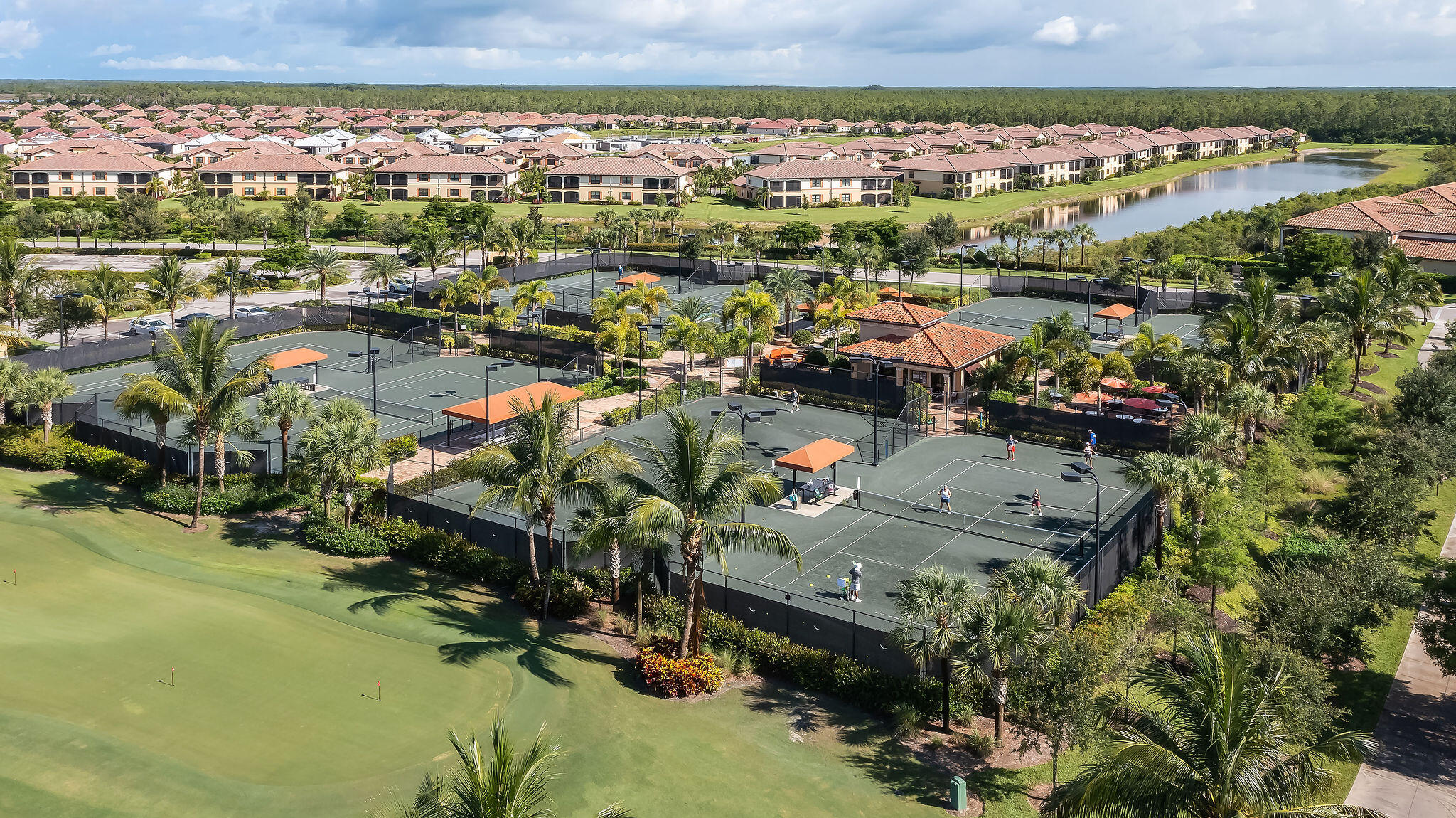 BONITA NATIONAL - Residential