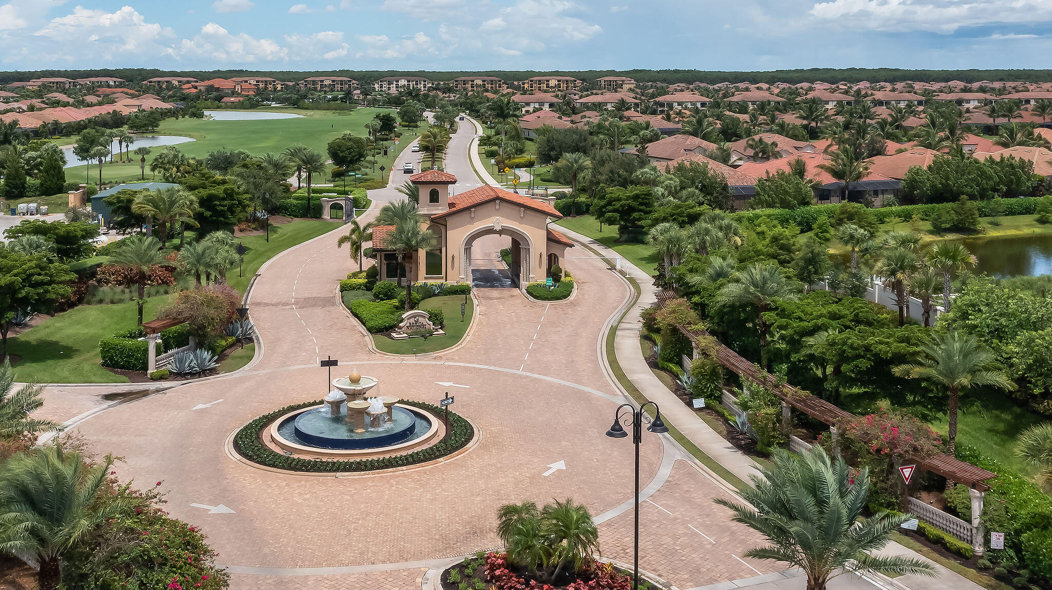 BONITA NATIONAL - Residential