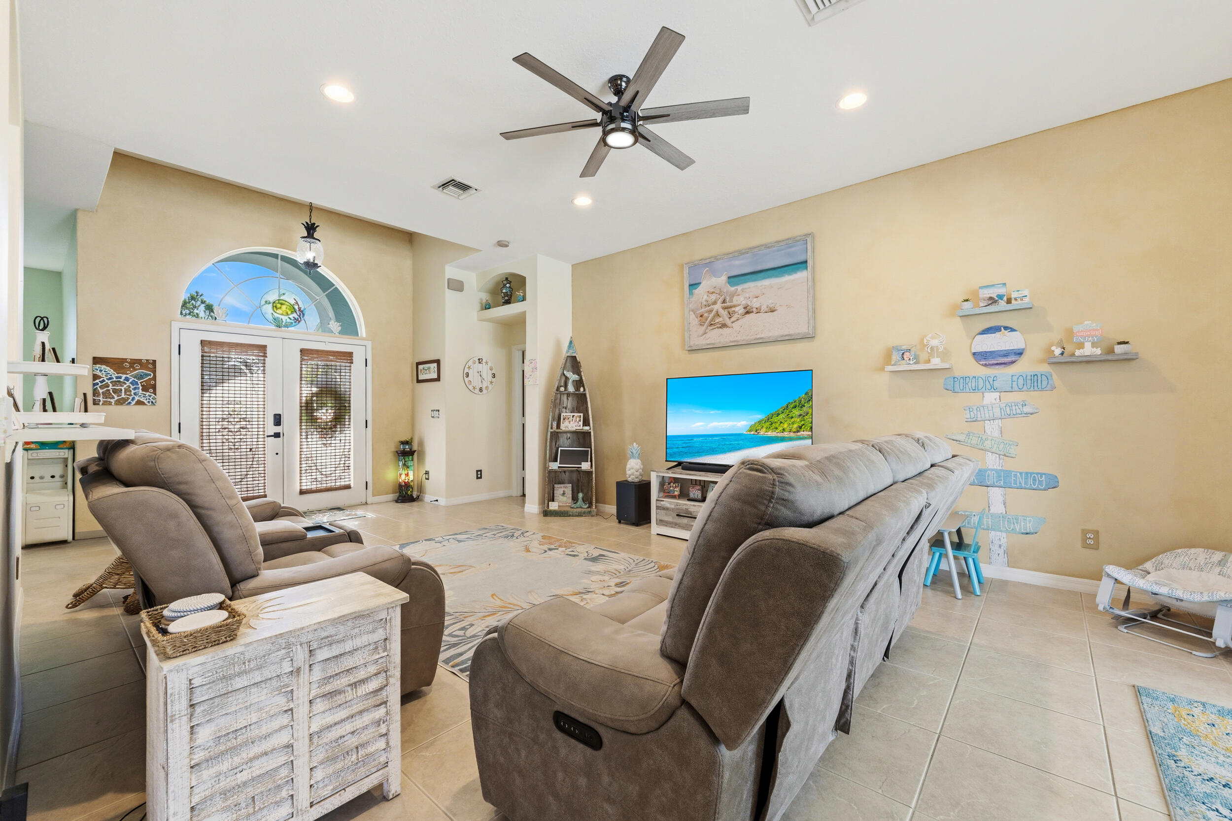 PORT ST LUCIE SECTION 19 - Residential