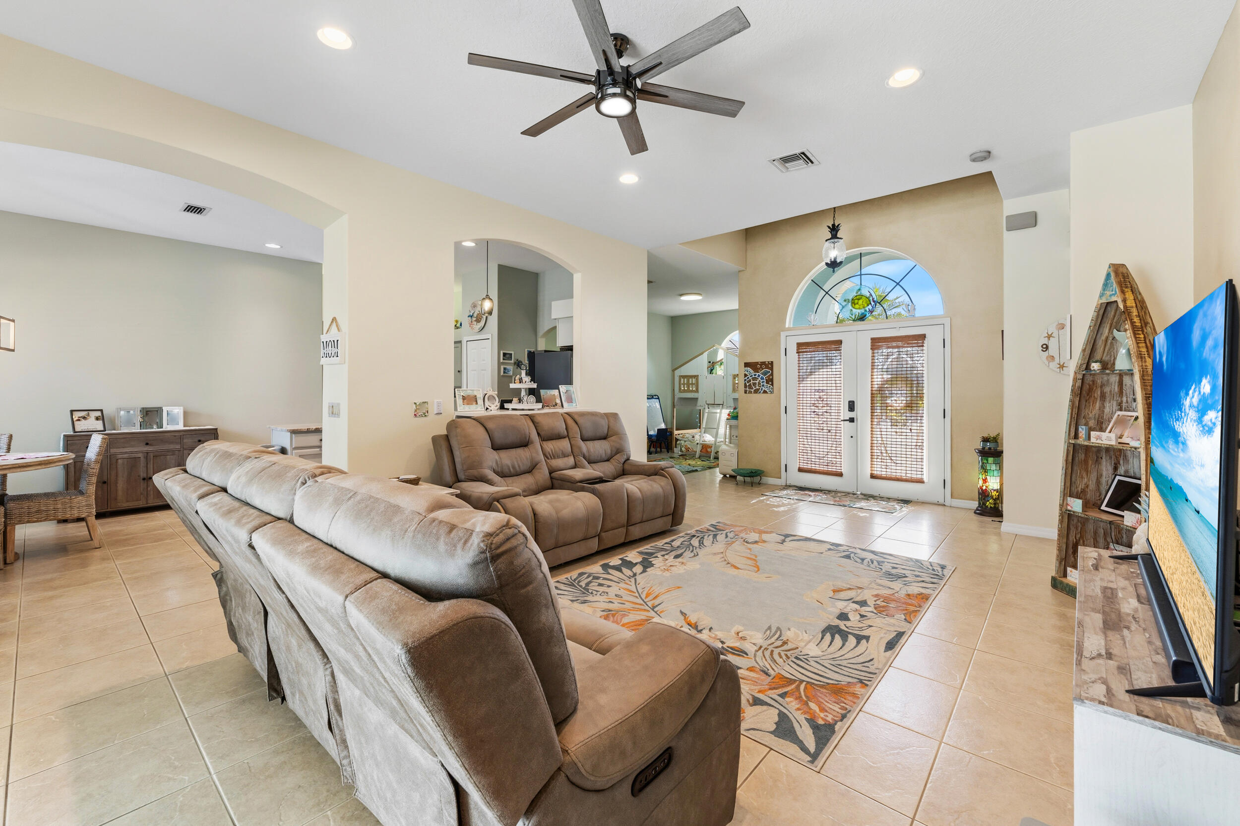 PORT ST LUCIE SECTION 19 - Residential