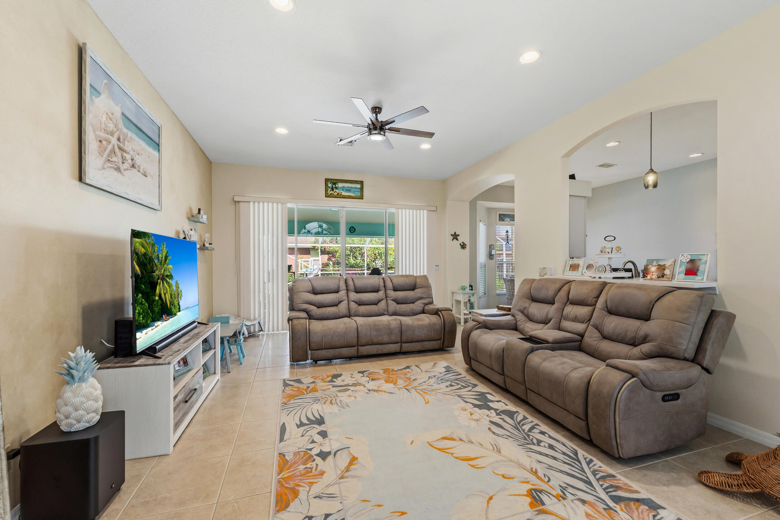 PORT ST LUCIE SECTION 19 - Residential