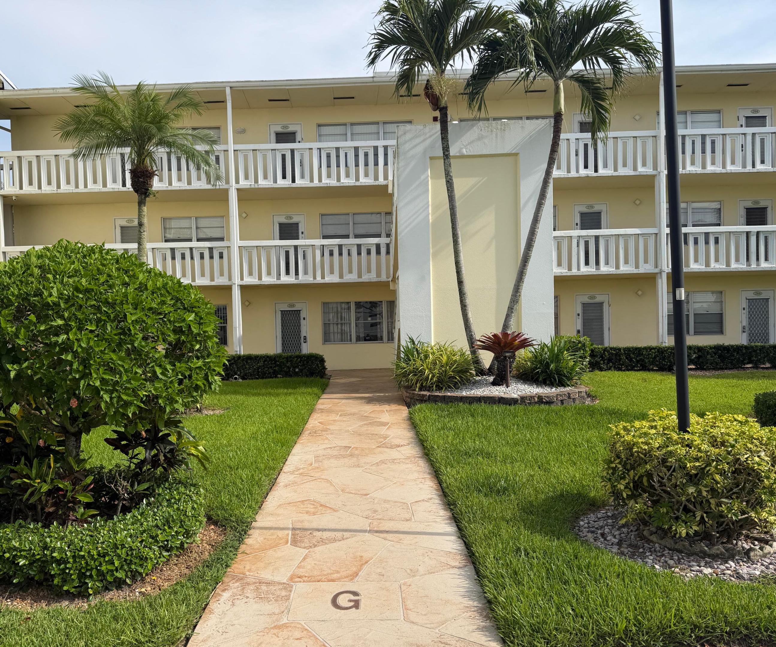 DORSET AT CENTURY VILLAGE CONDO - Residential