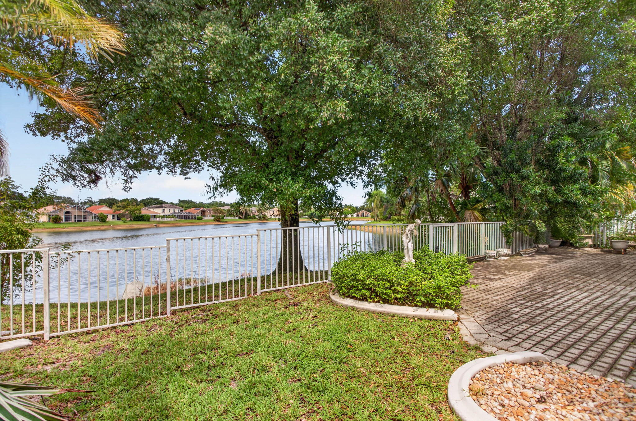 MAYFAIR AT PARKLAND - Residential