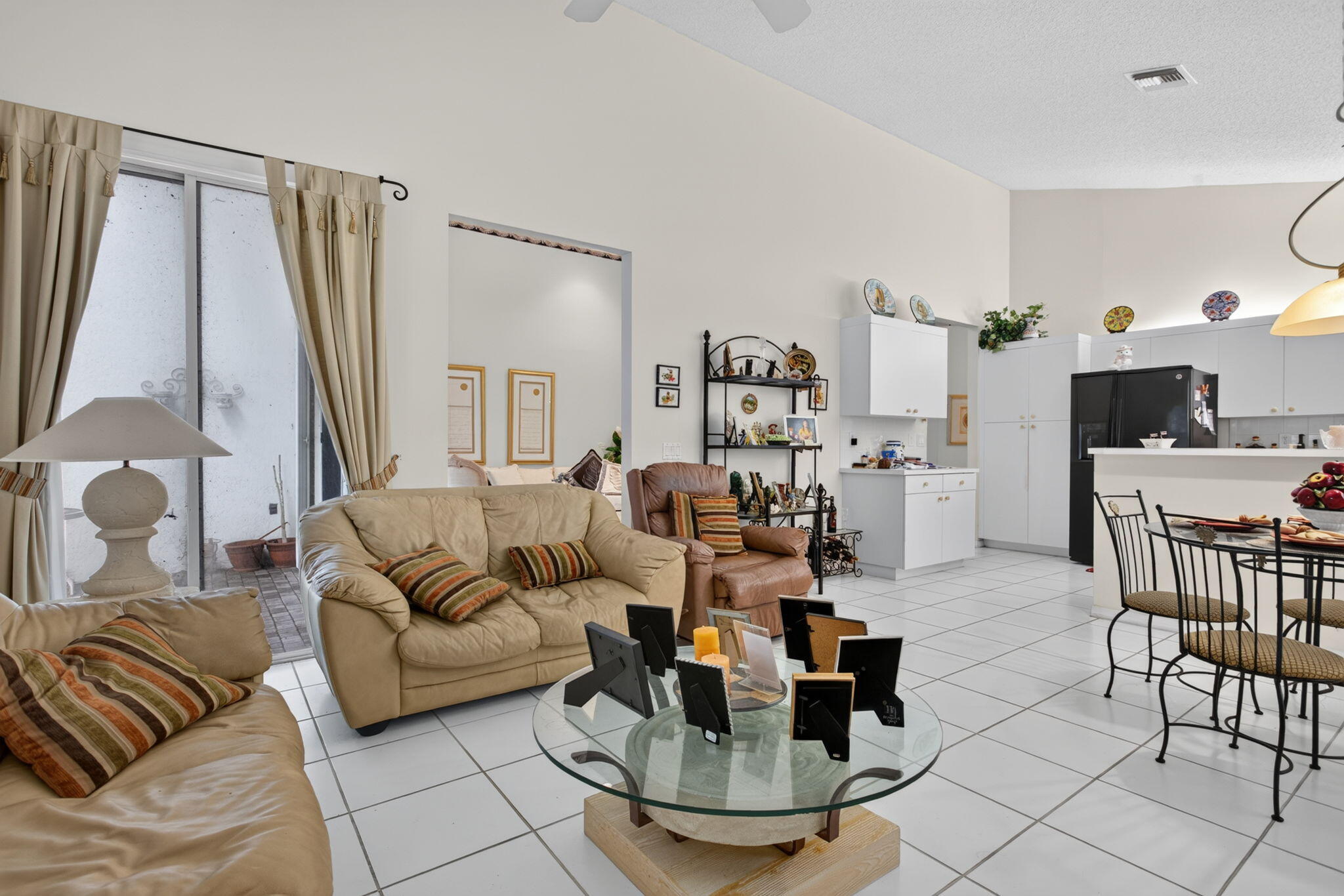 MAYFAIR AT PARKLAND - Residential