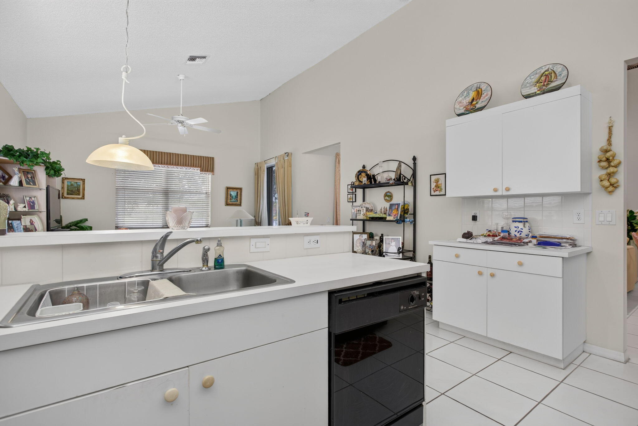MAYFAIR AT PARKLAND - Residential